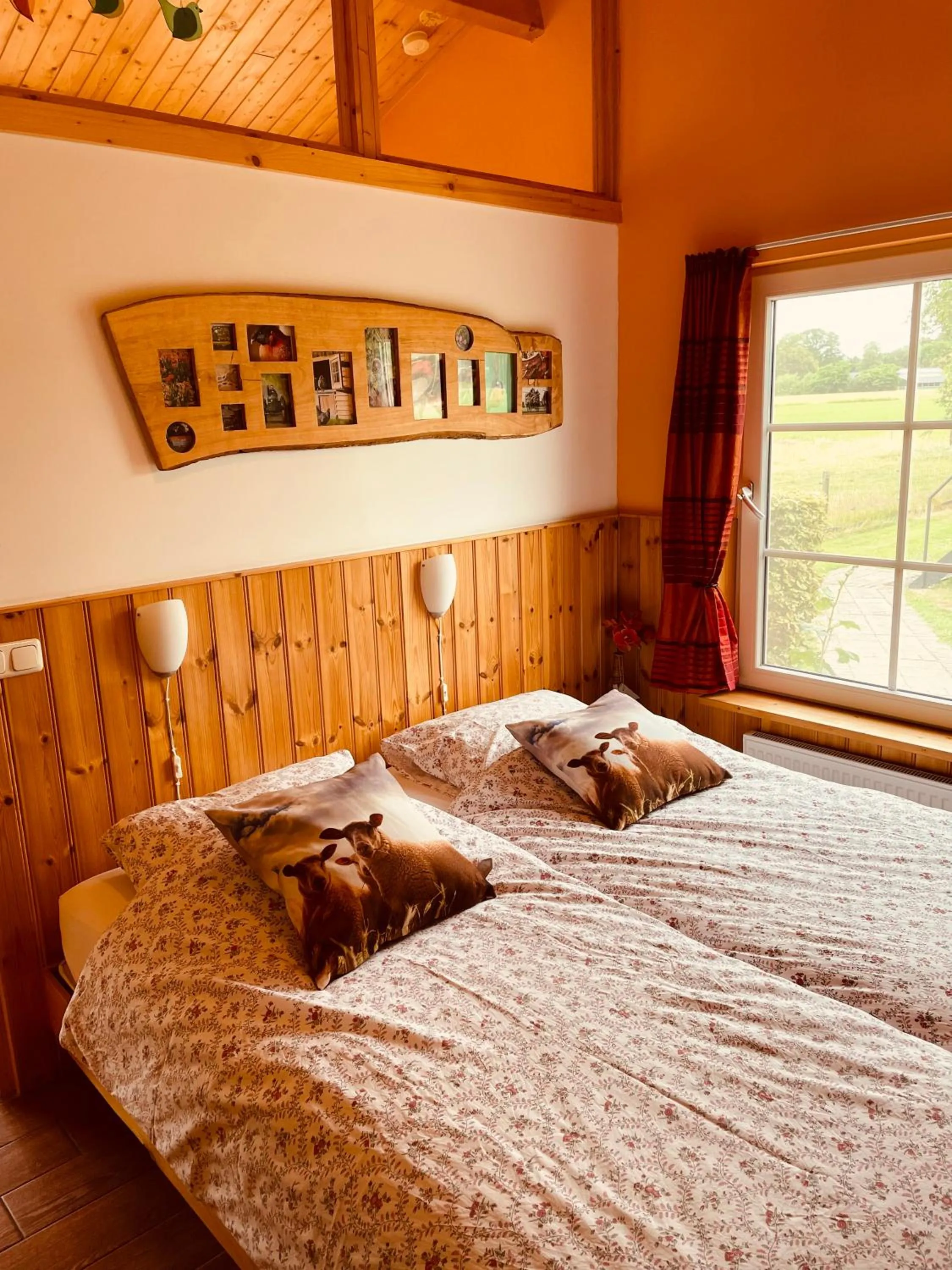 Bedroom in Erve Dikkeboer