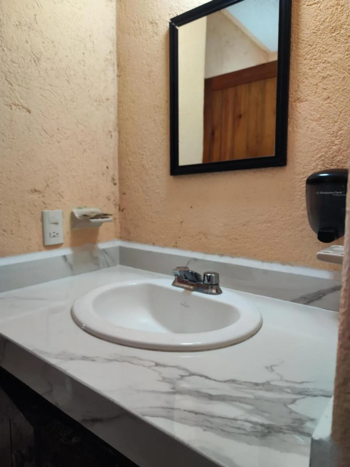 Bathroom in Hotel J.B.