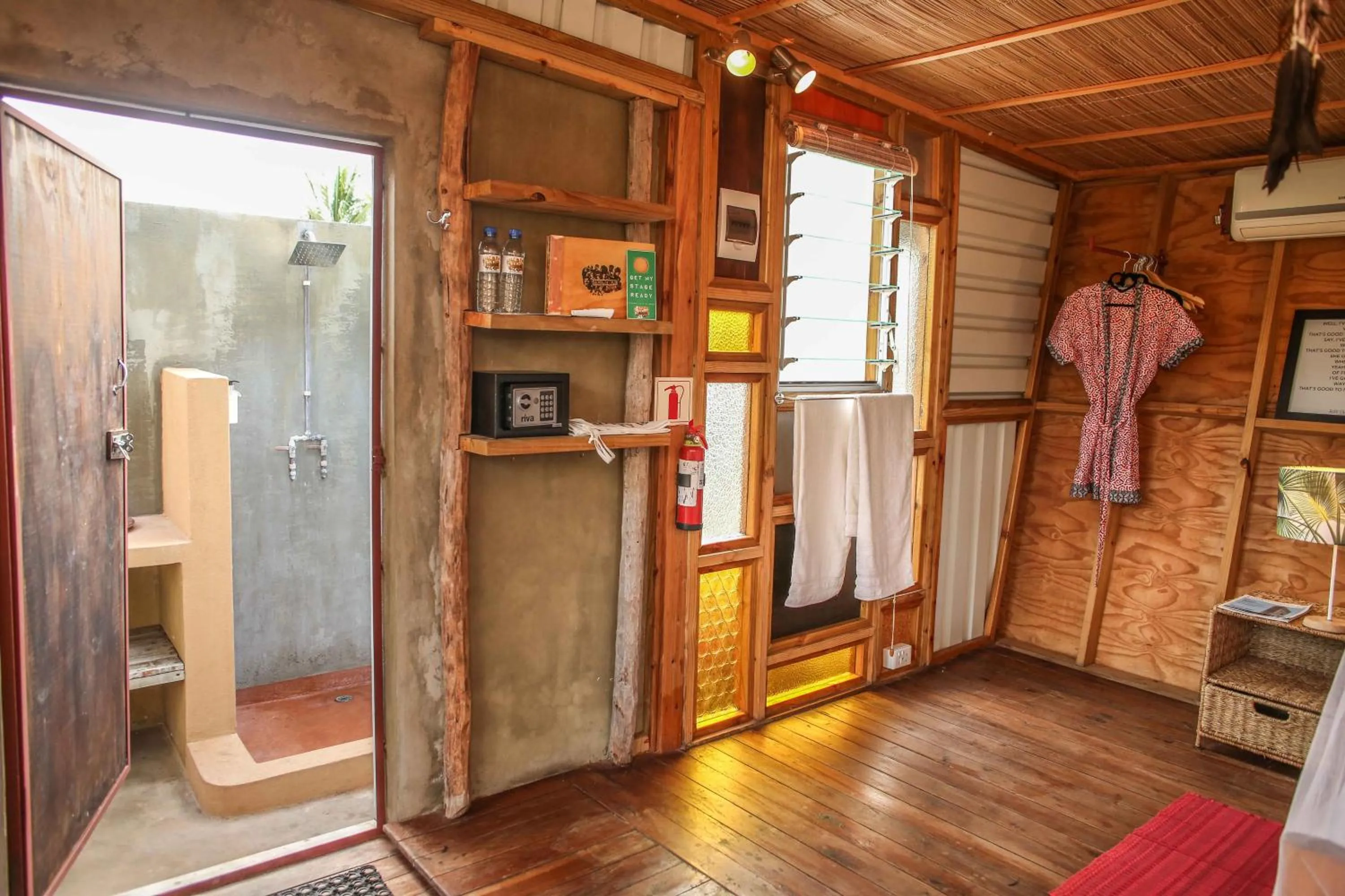 Photo of the whole room in Mozambeat Motel