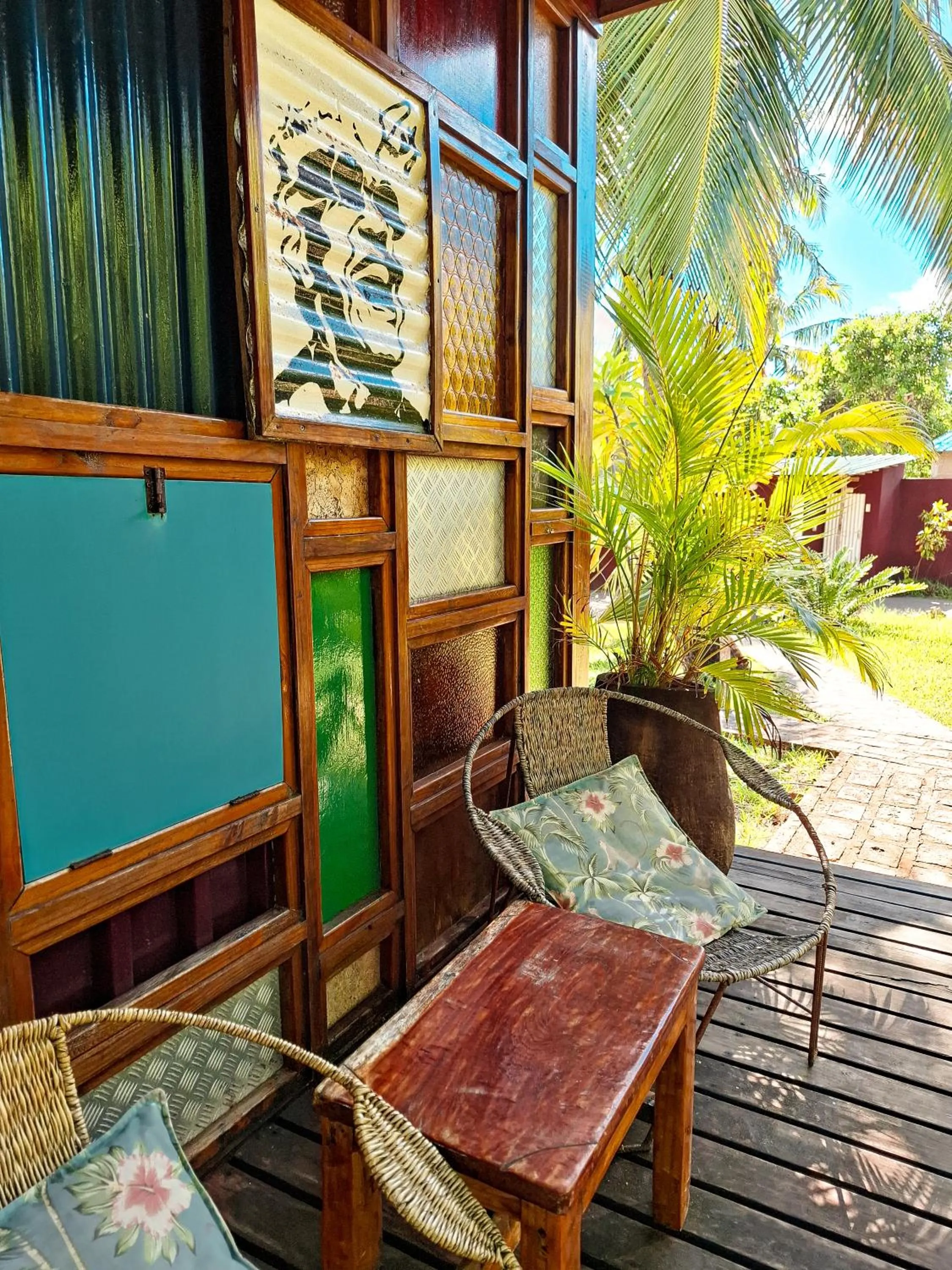 Patio in Mozambeat Motel