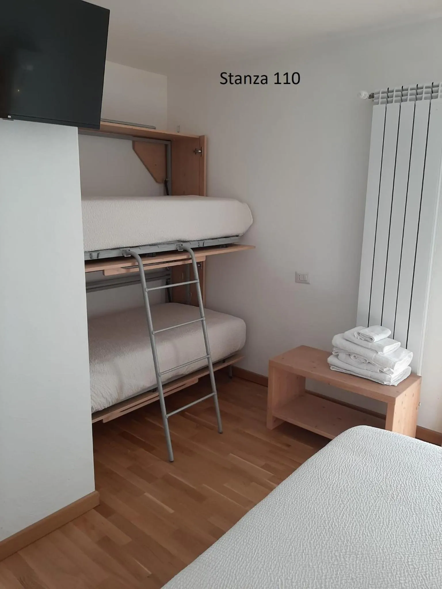 Bedroom, Bed in Hotel Pizboè