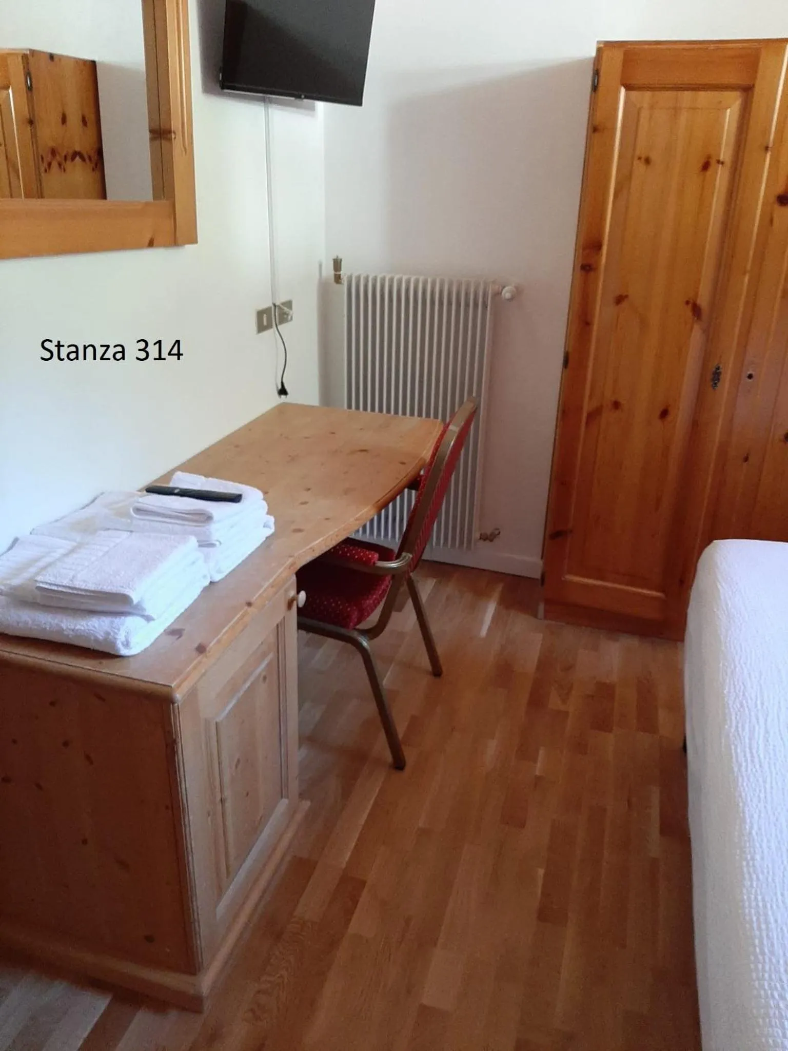 Bedroom, Bed in Hotel Pizboè