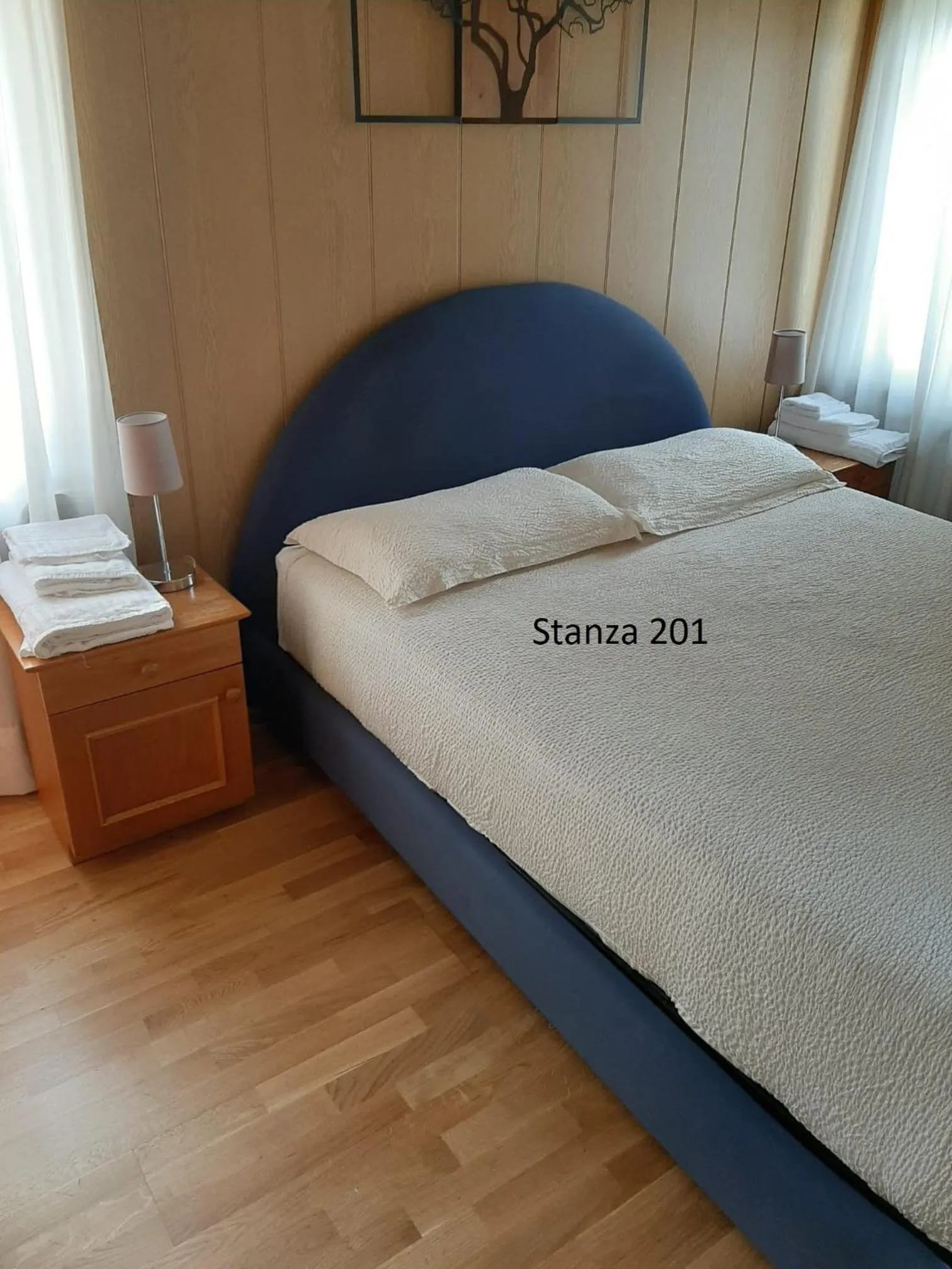 Bedroom, Bed in Hotel Pizboè
