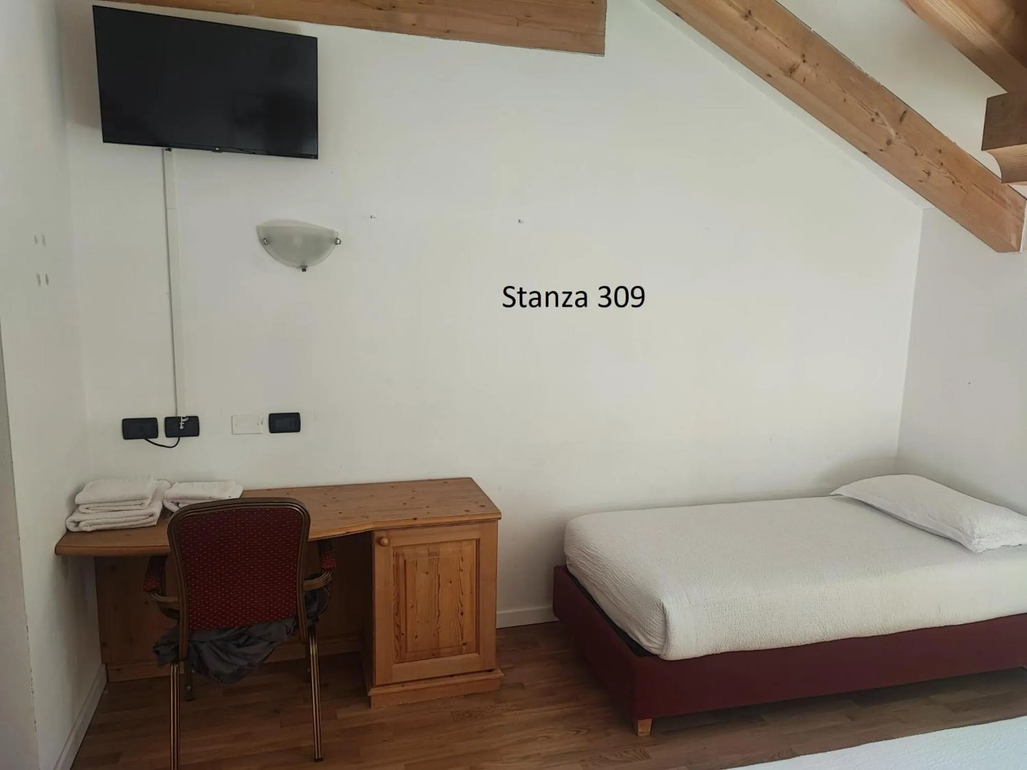 Bedroom, Bed in Hotel Pizboè