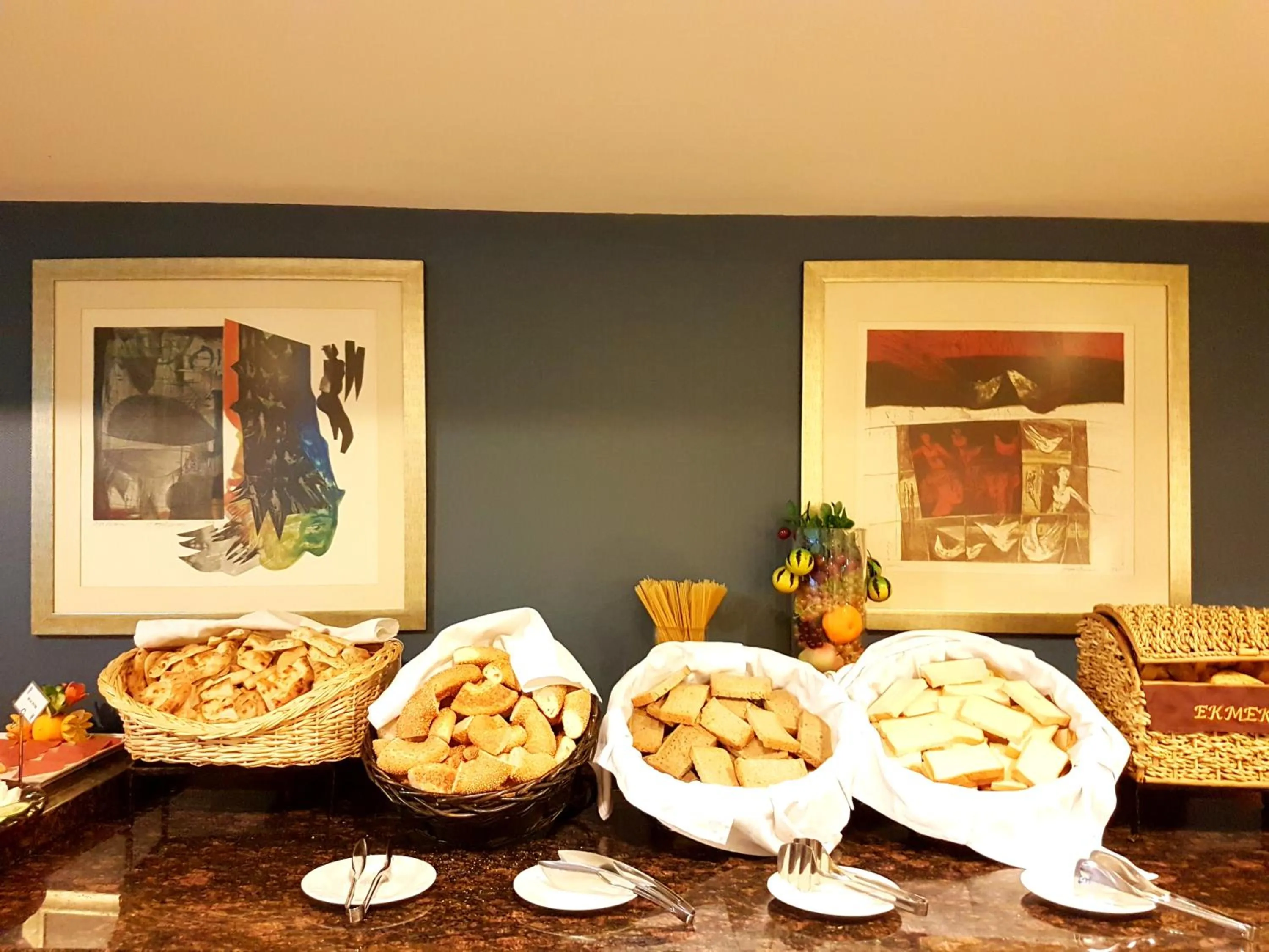 Food and drinks in Jura Hotels Mavi Sürmeli Adana