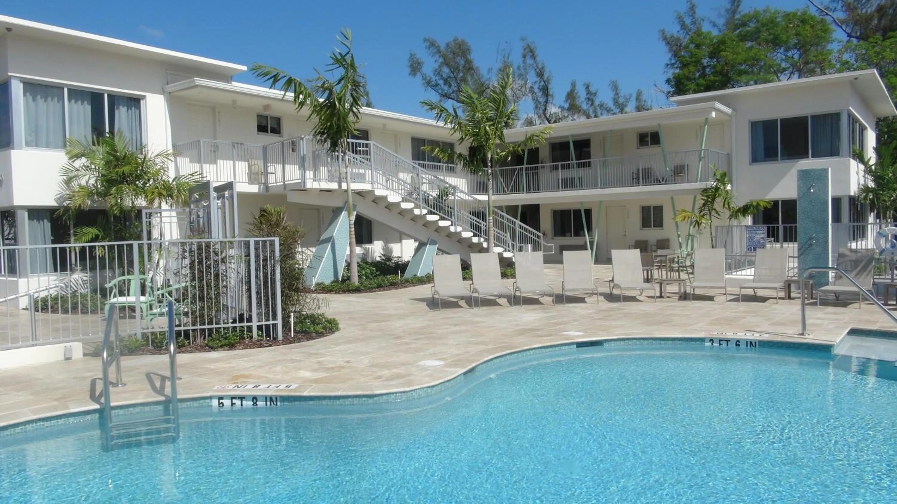 Property building in Tranquilo