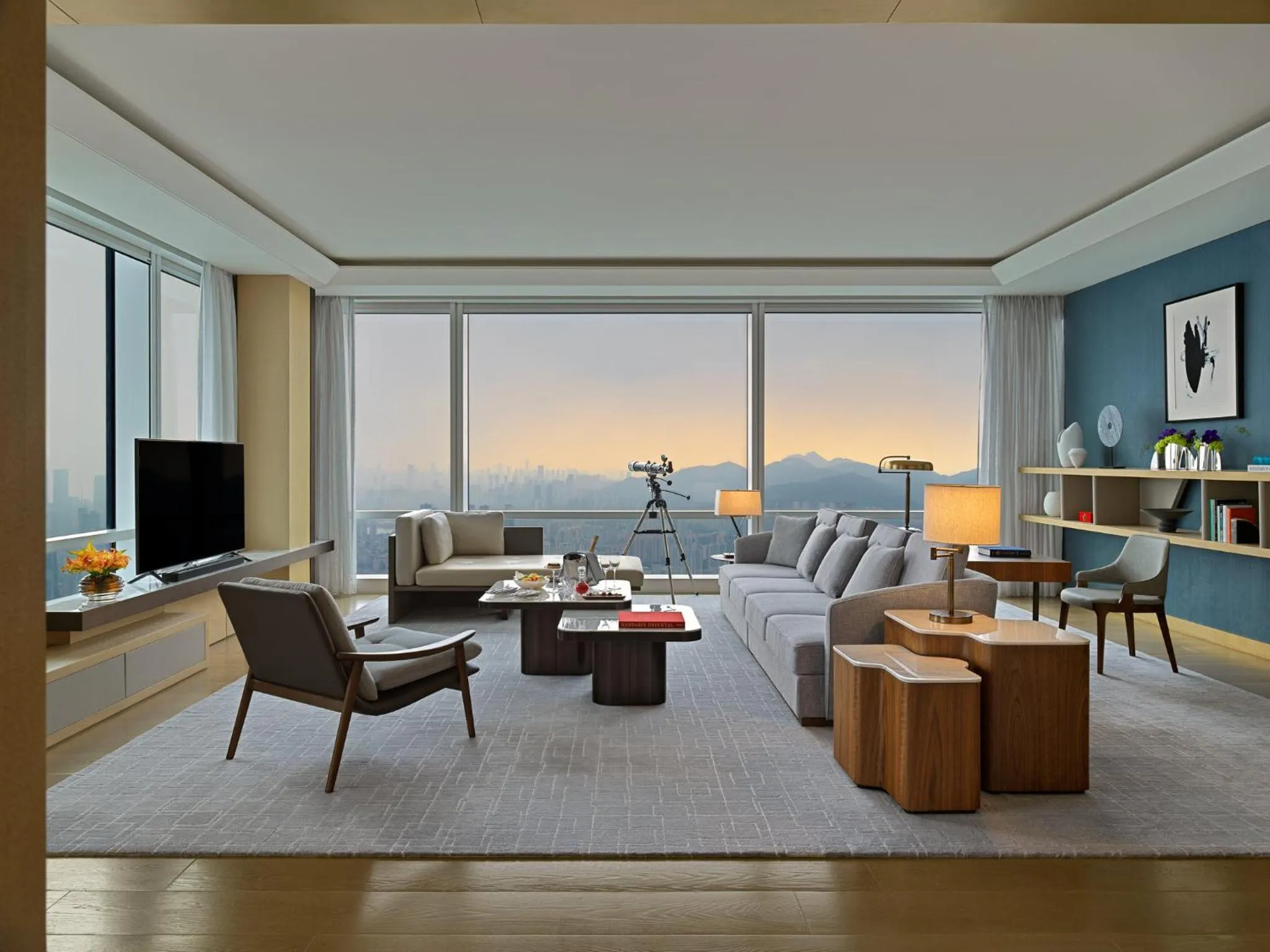 Photo of the whole room in Mandarin Oriental, Shenzhen