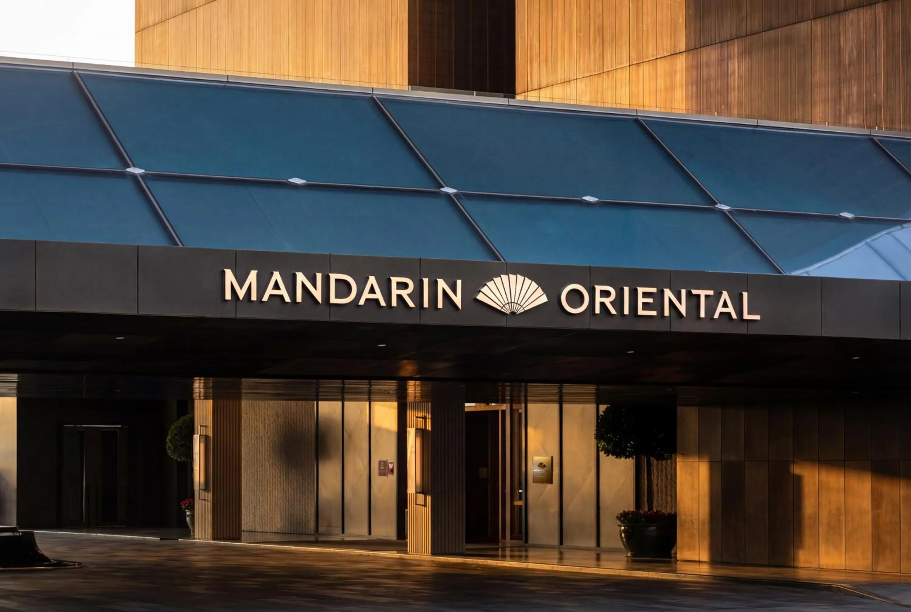 Facade/entrance in Mandarin Oriental, Shenzhen