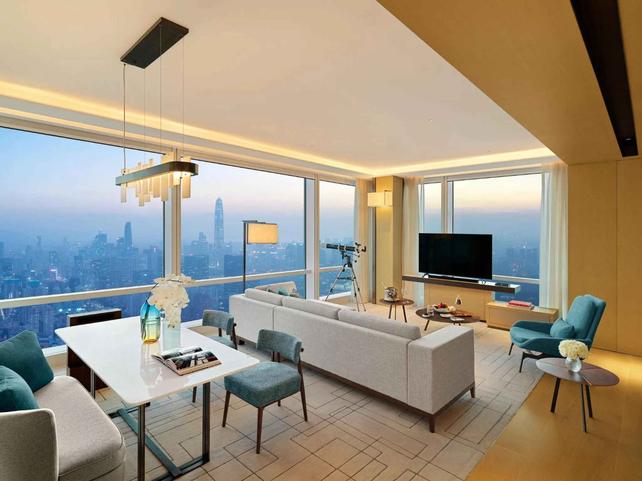 Photo of the whole room in Mandarin Oriental, Shenzhen