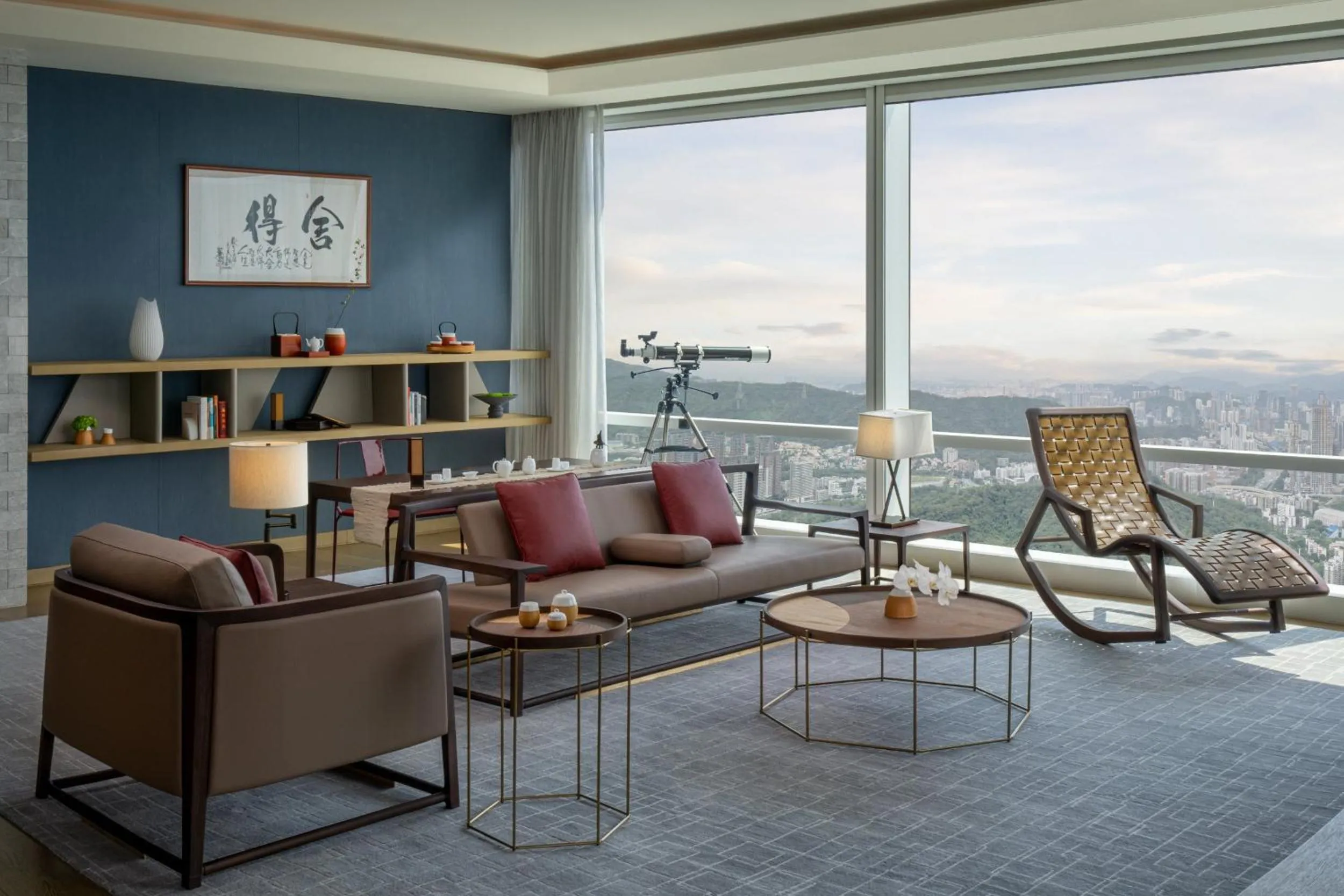 Photo of the whole room in Mandarin Oriental, Shenzhen