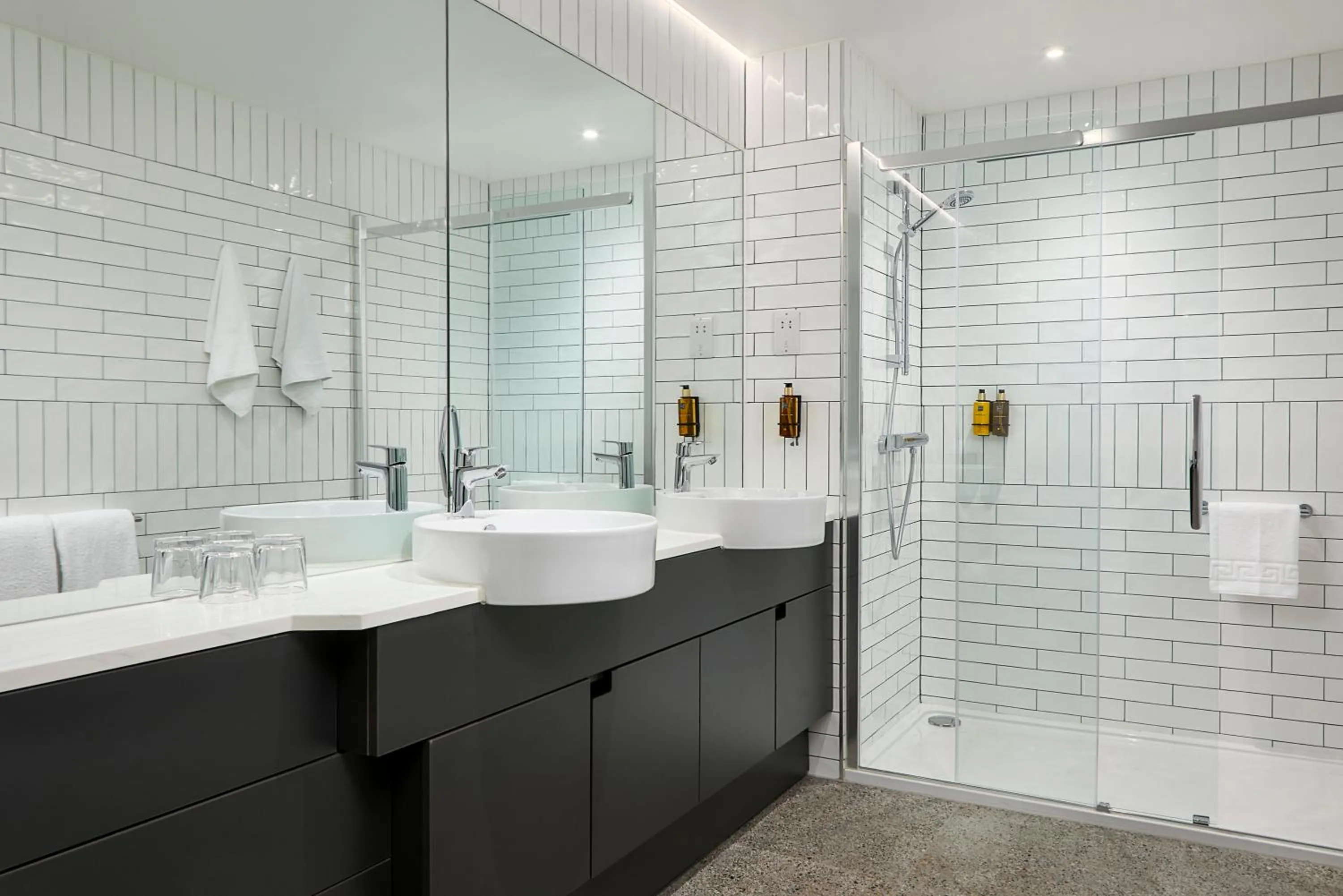 Shower in Dublin One