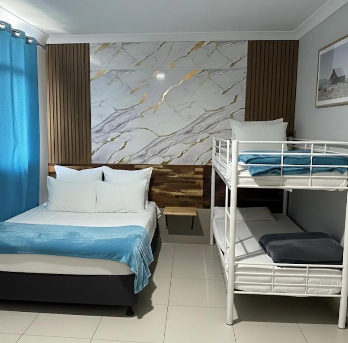 Bed in Perth City Motel