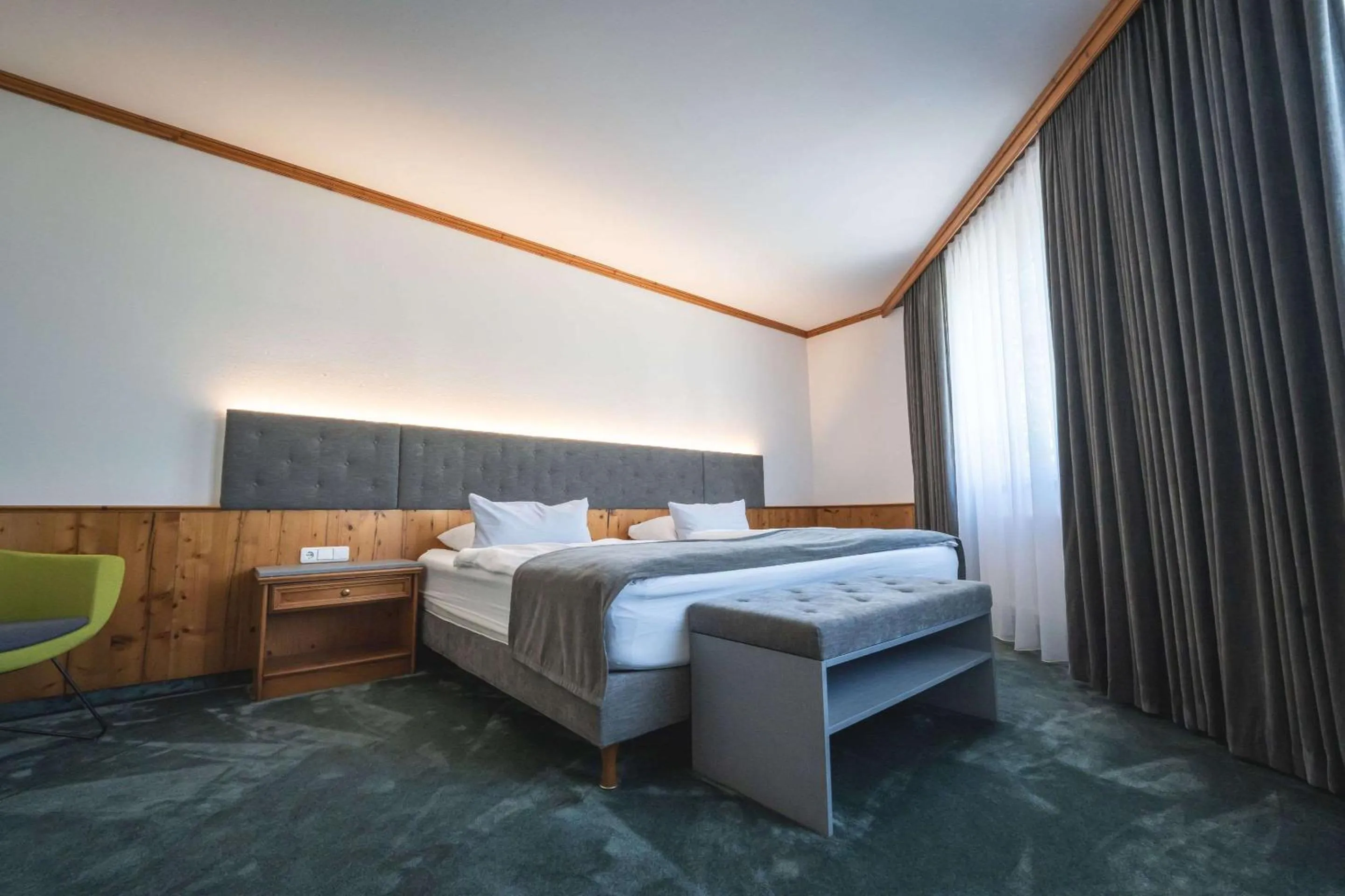 Bedroom, Bed in Hotel & Spa Gut Matheshof, BW Signature Collection