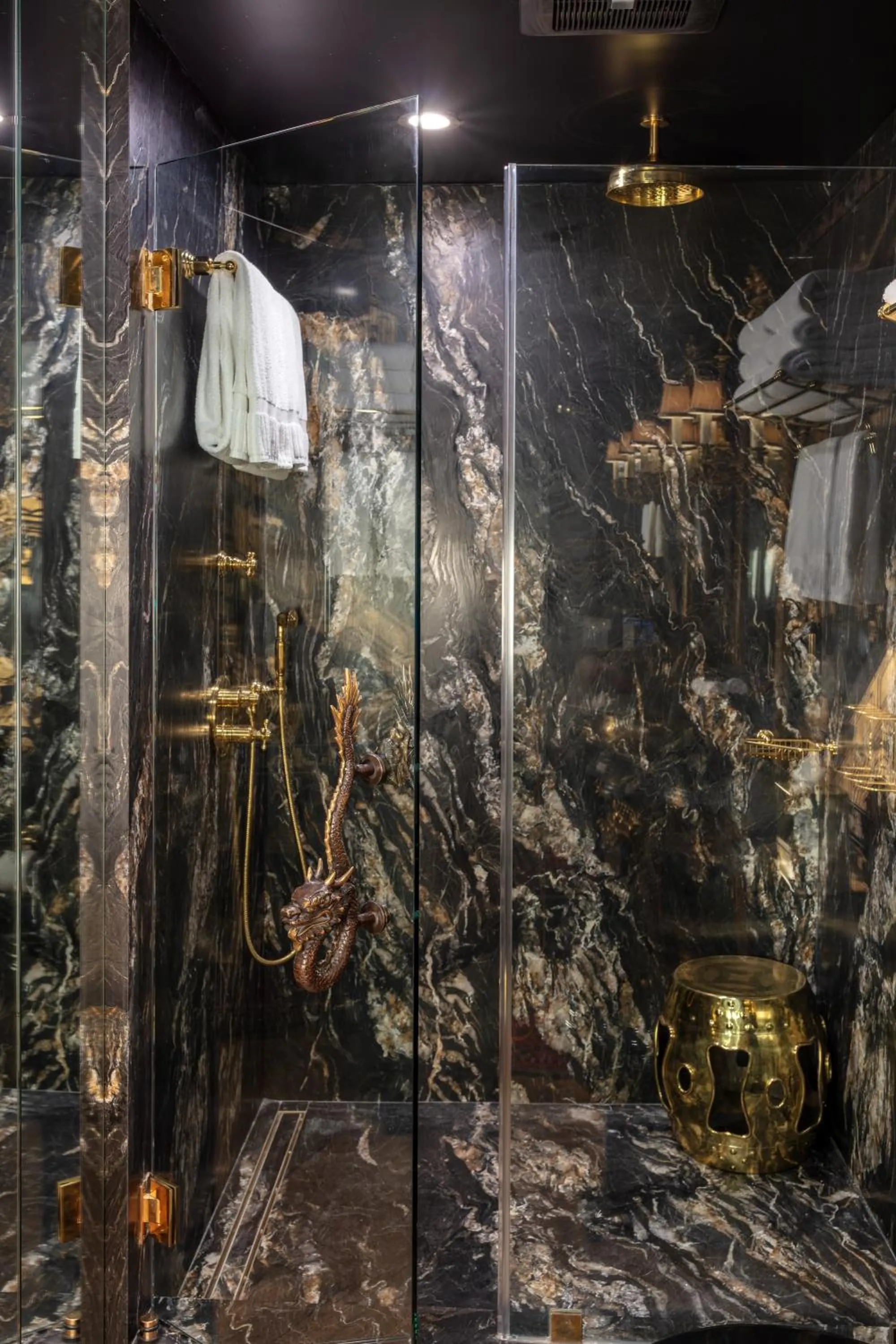 Shower in Petit Ermitage