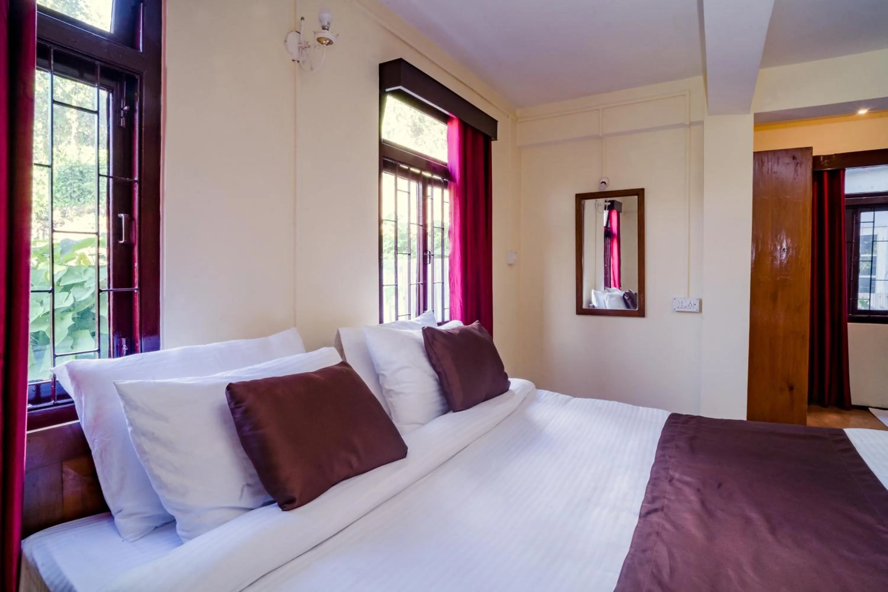 Bed in Magpie Mall Road Residency (MG Marg)