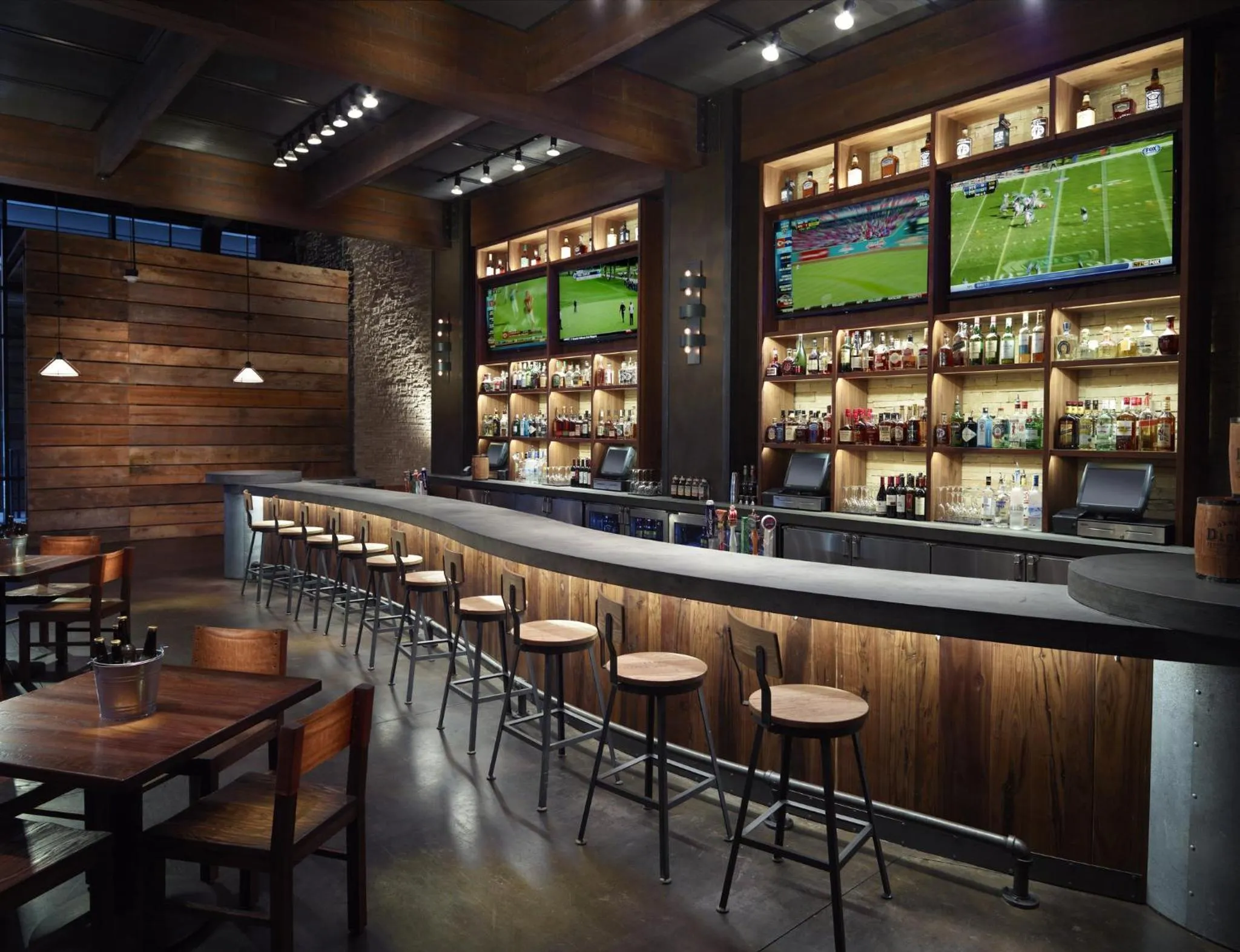 Lounge or bar in Omni Nashville Hotel