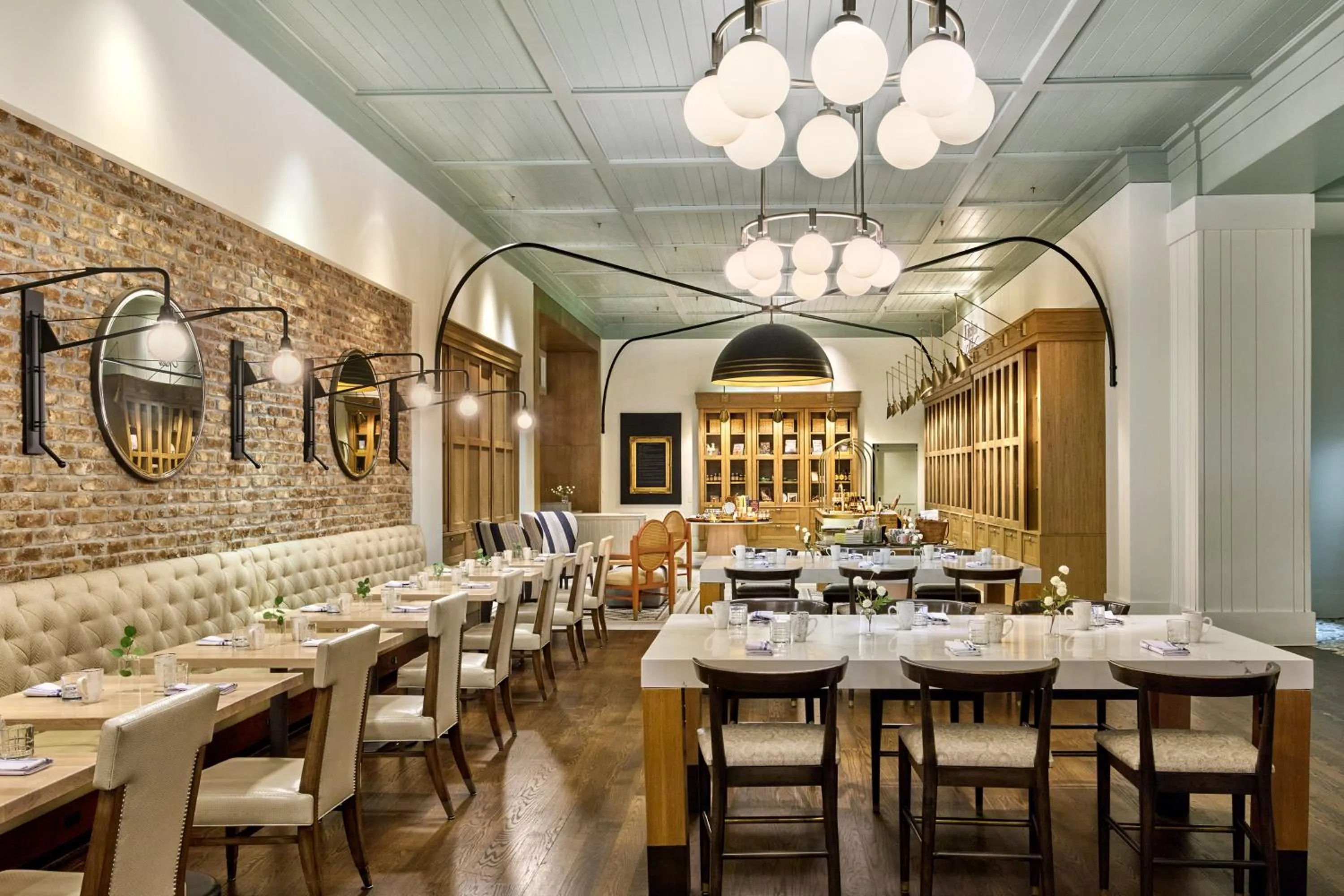 Restaurant/places to eat in Omni Nashville Hotel