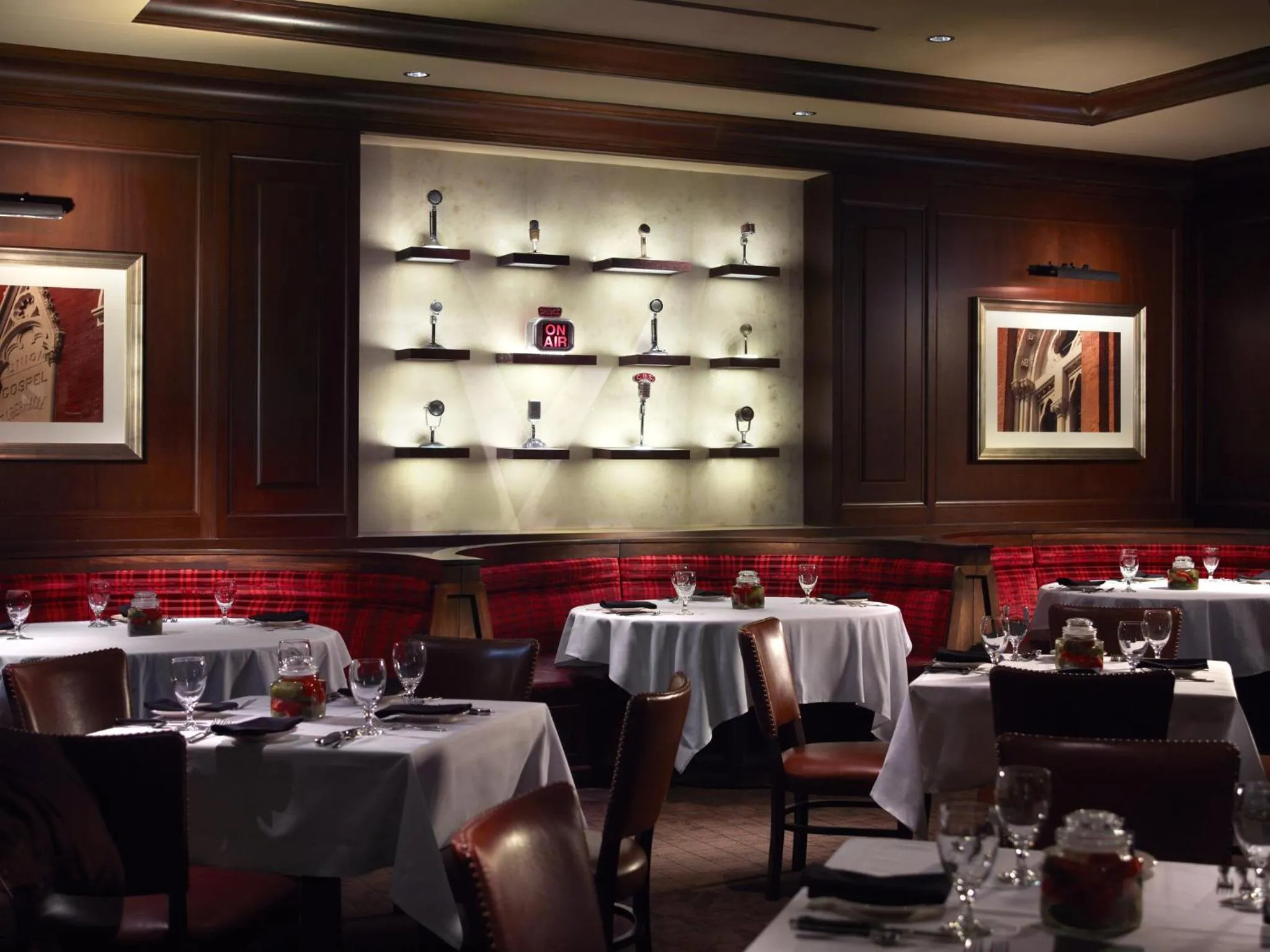 Restaurant/places to eat in Omni Nashville Hotel