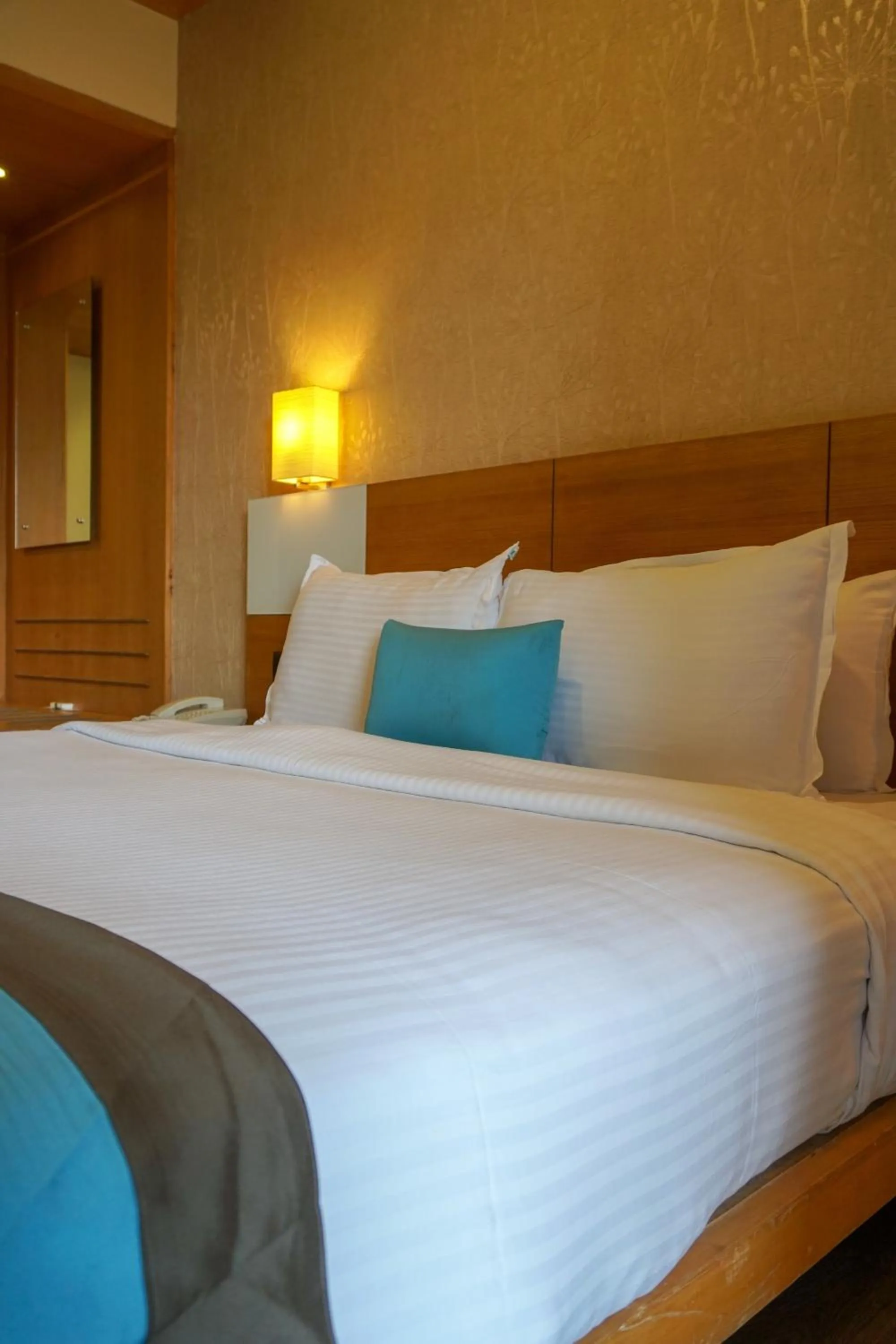 Bed in Devonshire Greens - The Leisure Hotel and Spa