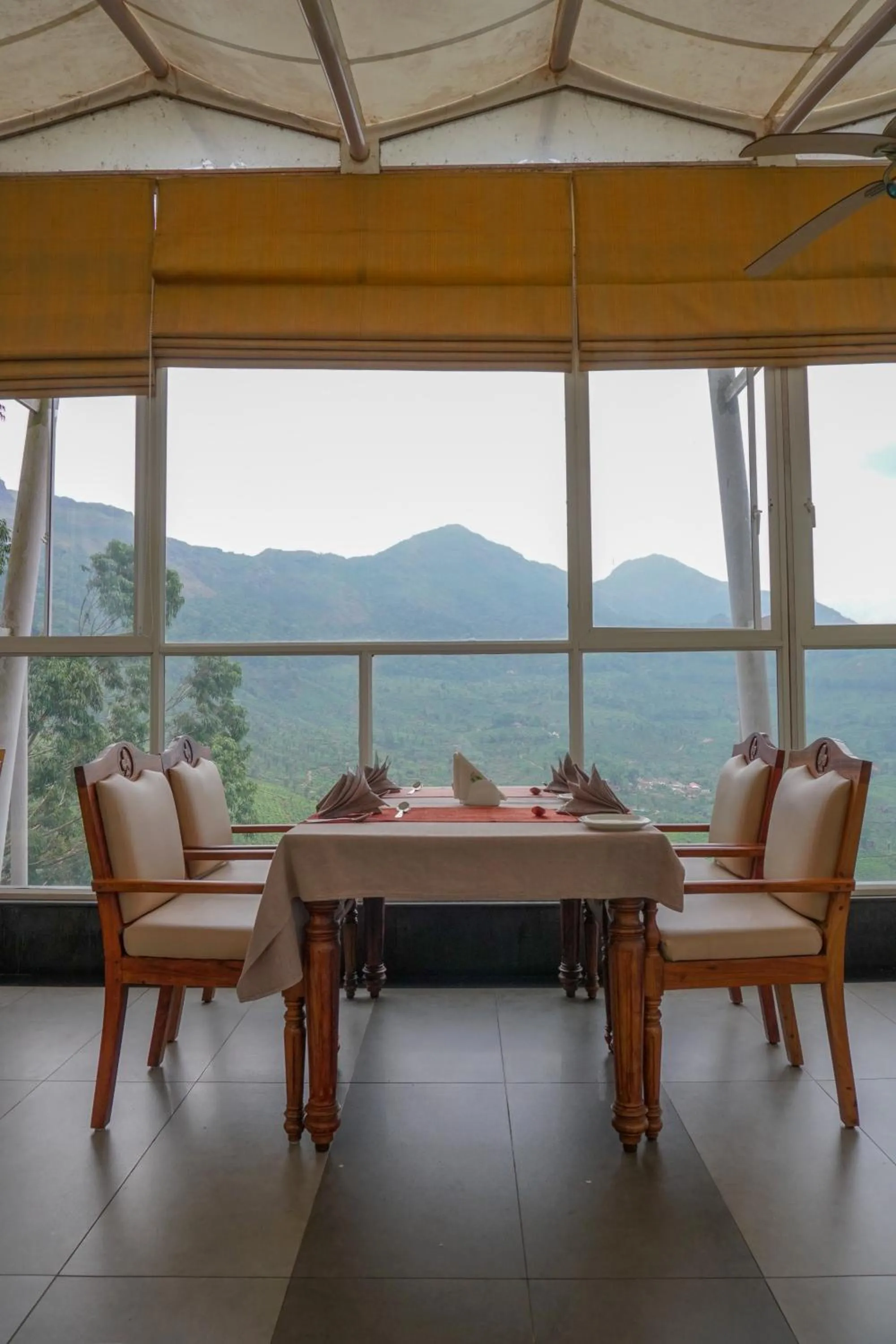 Restaurant/places to eat in Devonshire Greens - The Leisure Hotel and Spa