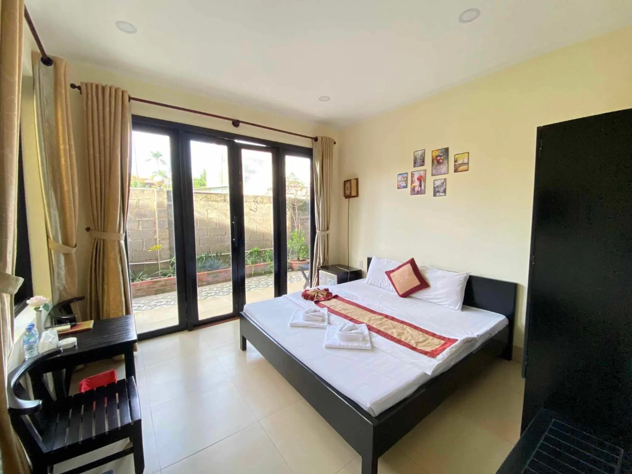 Bed in Venus Mũi Né Resort