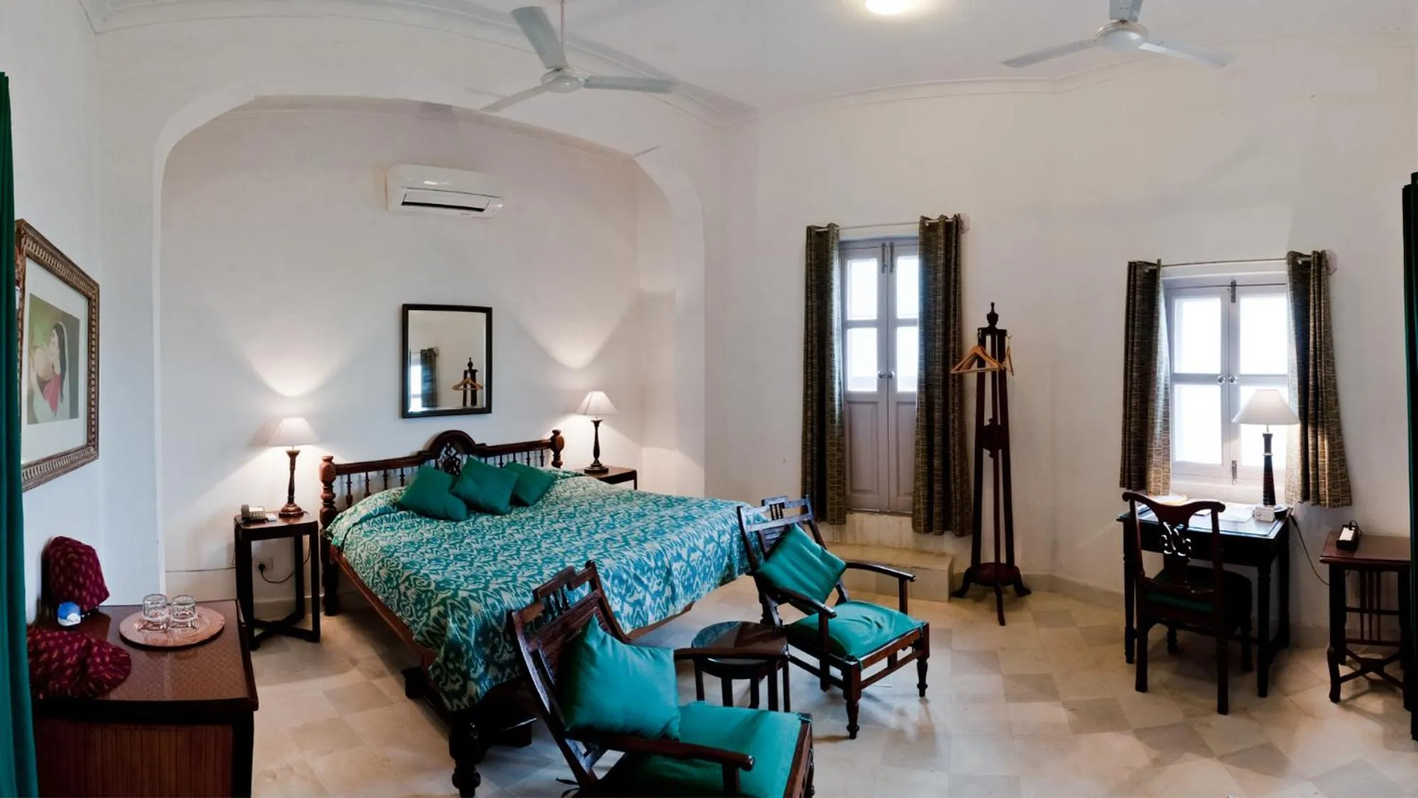 Photo of the whole room, Bed in Neemrana's - Hill Fort - Kesroli
