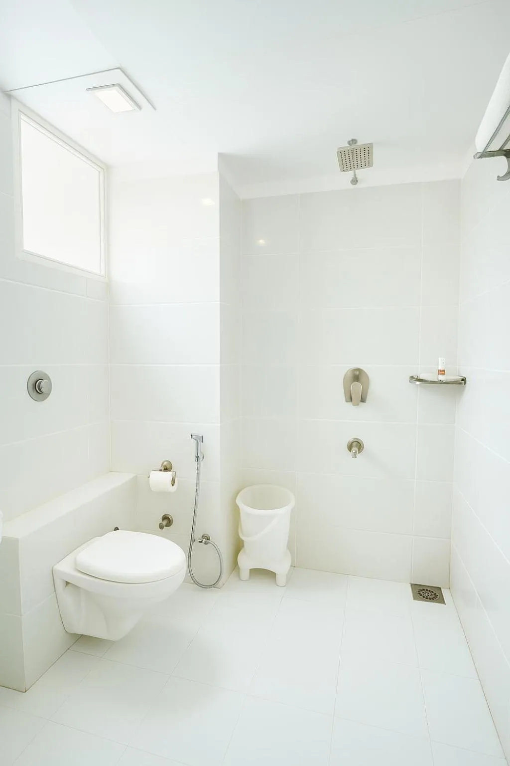 Bathroom in Hotel Horizon - Near Fateh Sagar Lake Udaipur