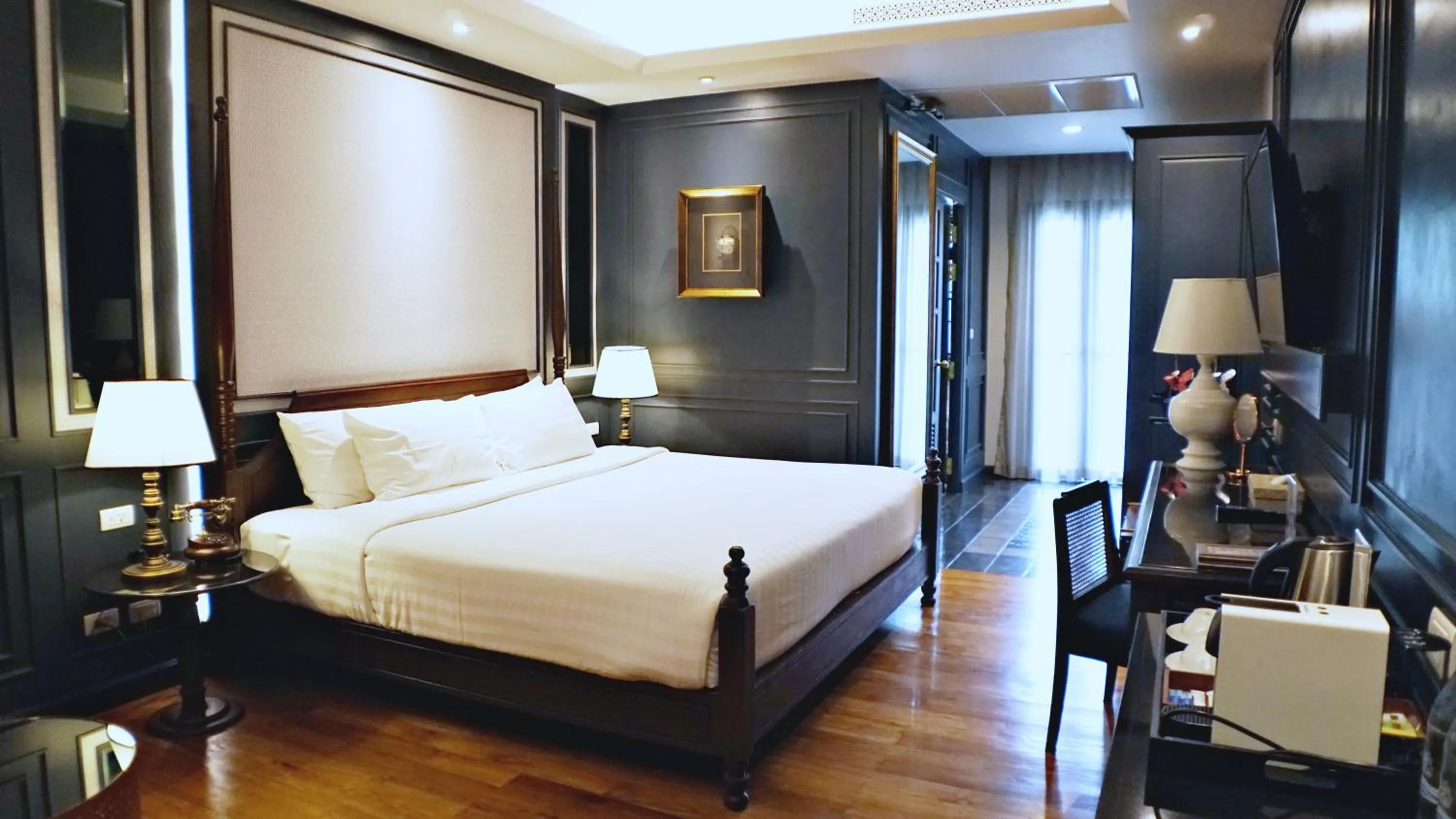 Bed in Buri Sriping Riverside Resort & Spa