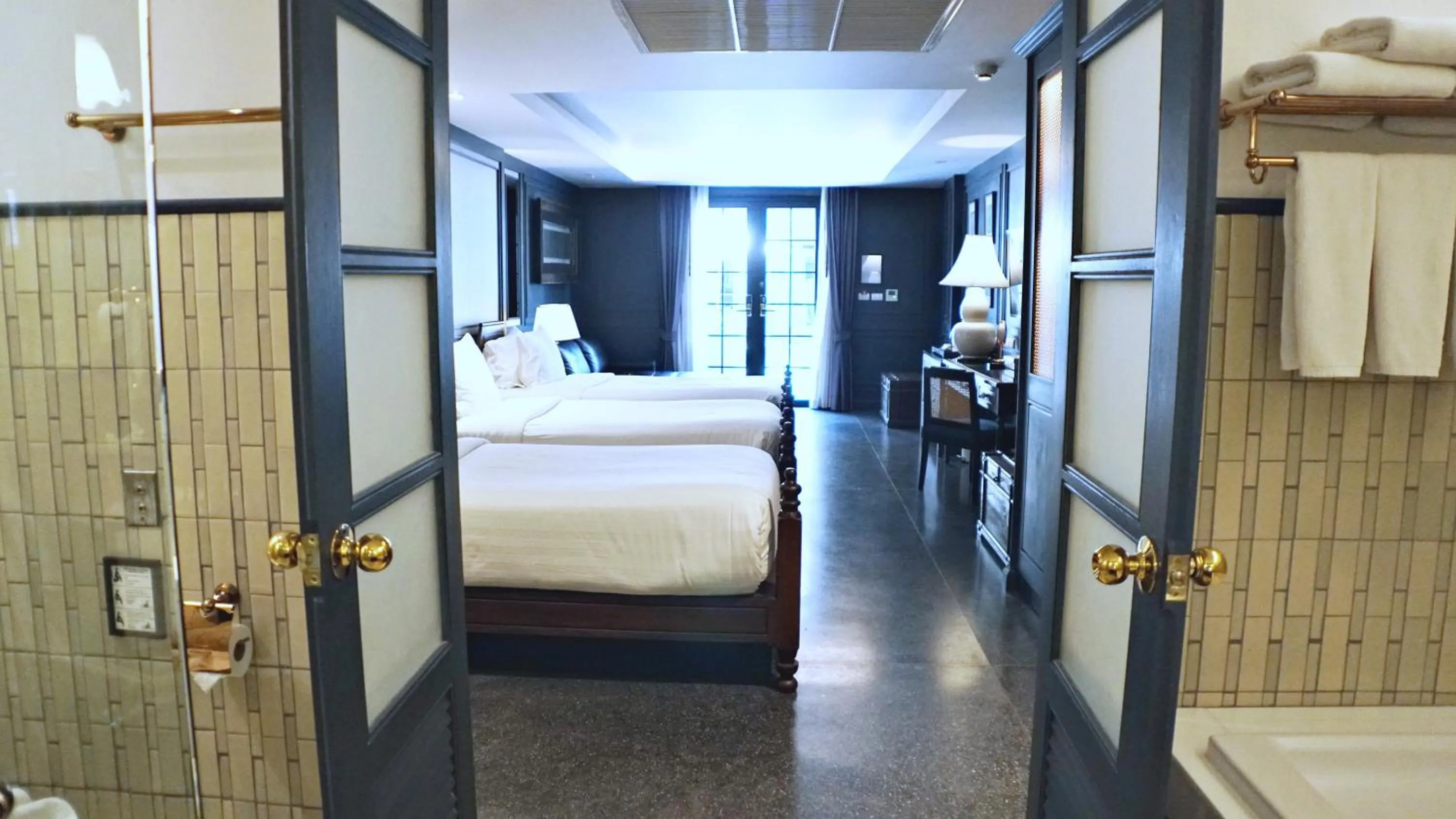 Bed in Buri Sriping Riverside Resort & Spa