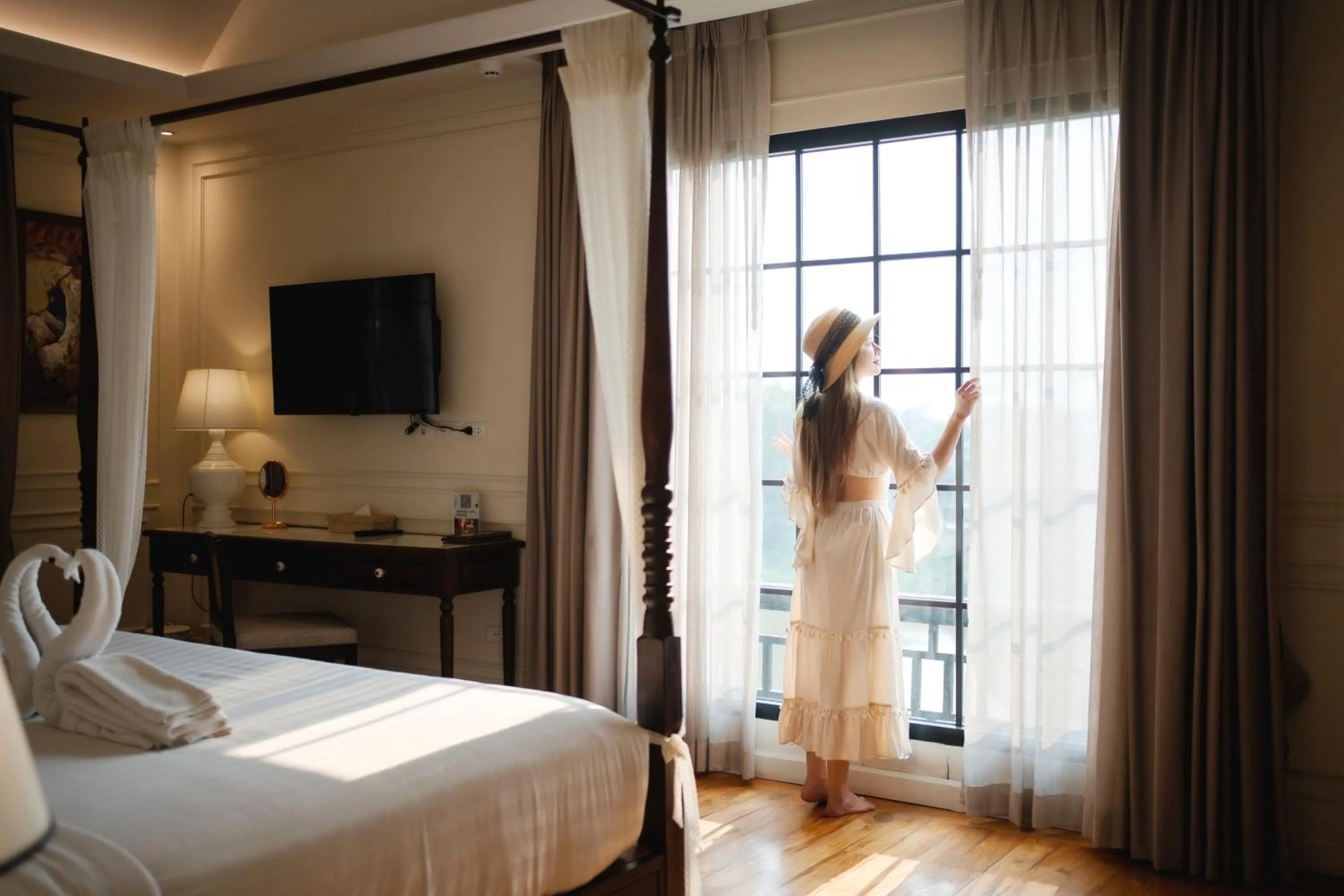 Bed in Buri Sriping Riverside Resort & Spa