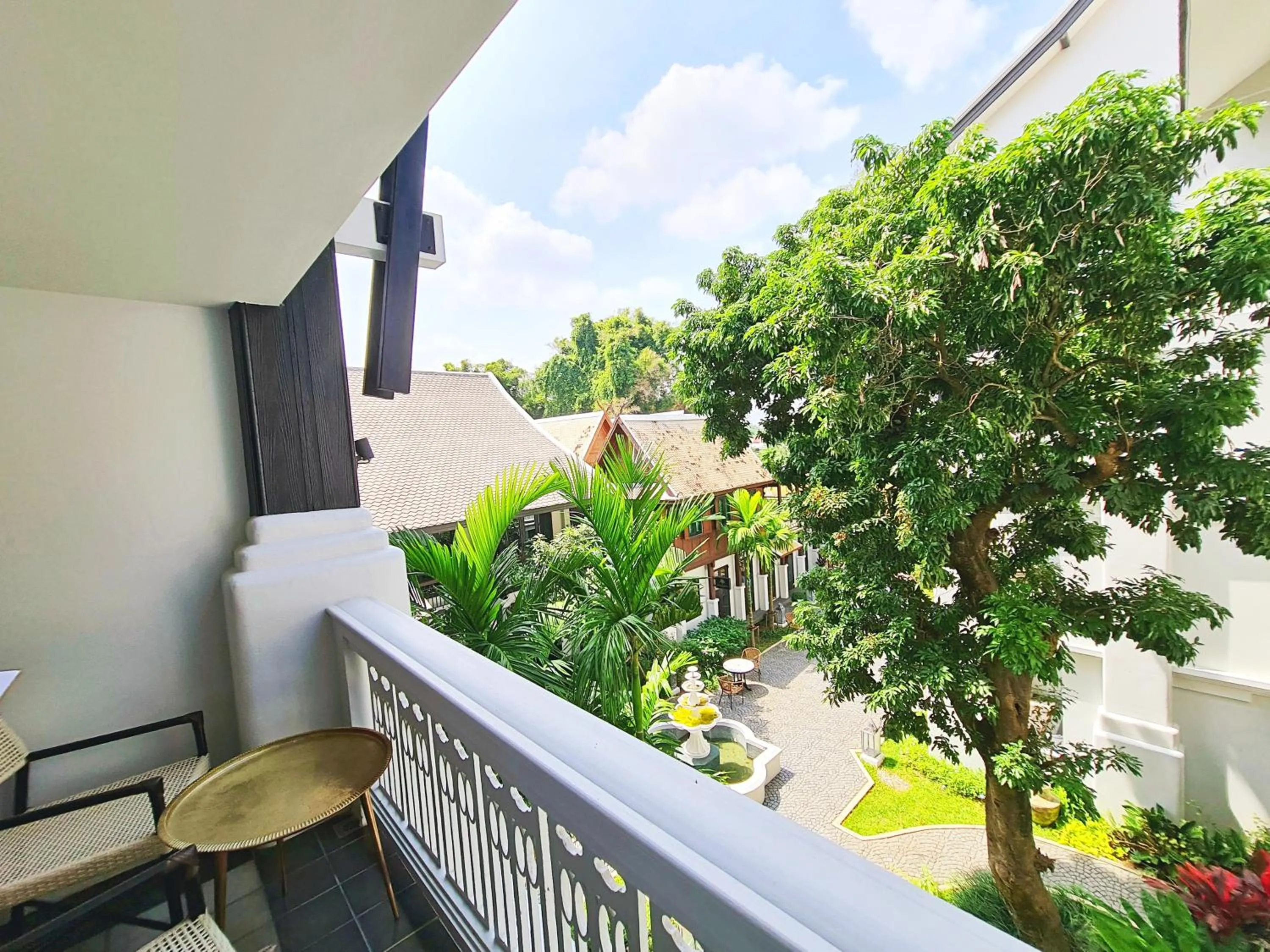 Garden in Buri Sriping Riverside Resort & Spa