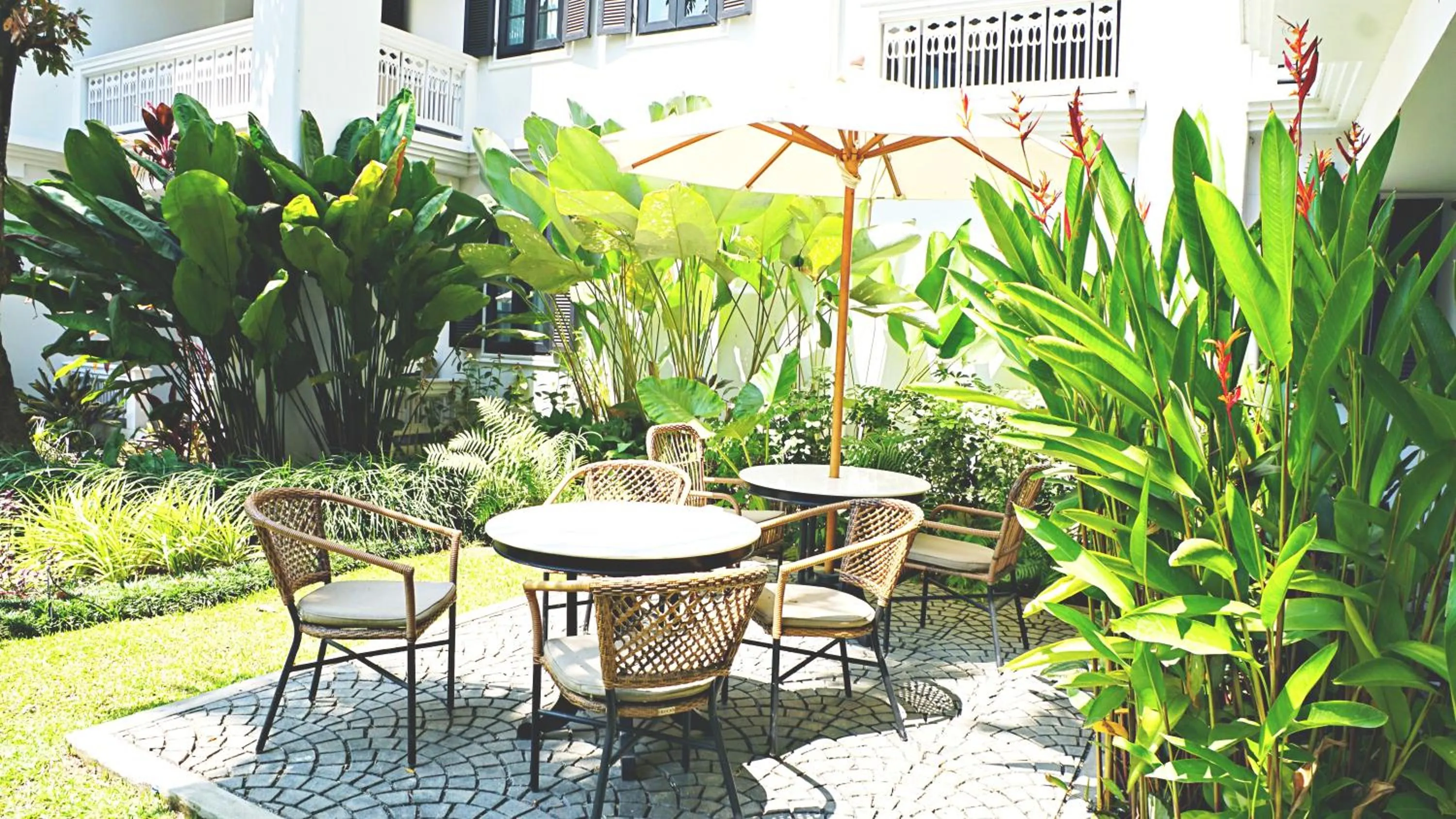 Garden view in Buri Sriping Riverside Resort & Spa