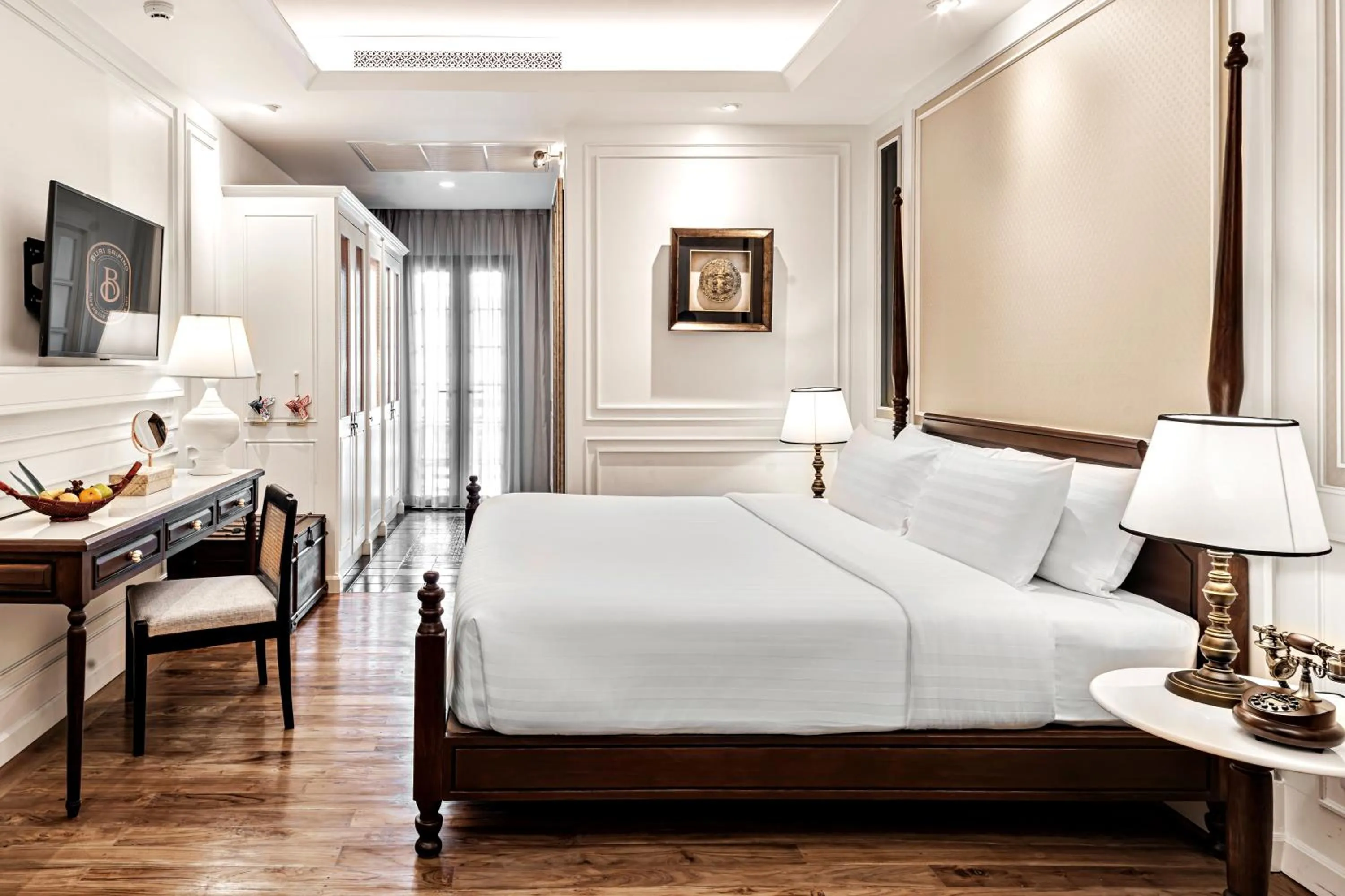 Bed in Buri Sriping Riverside Resort & Spa