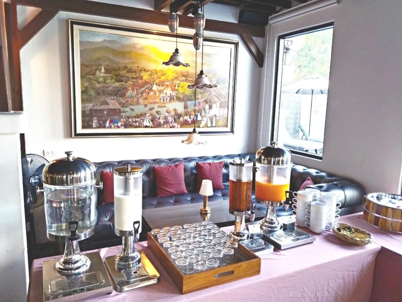 Restaurant/places to eat in Buri Sriping Riverside Resort & Spa