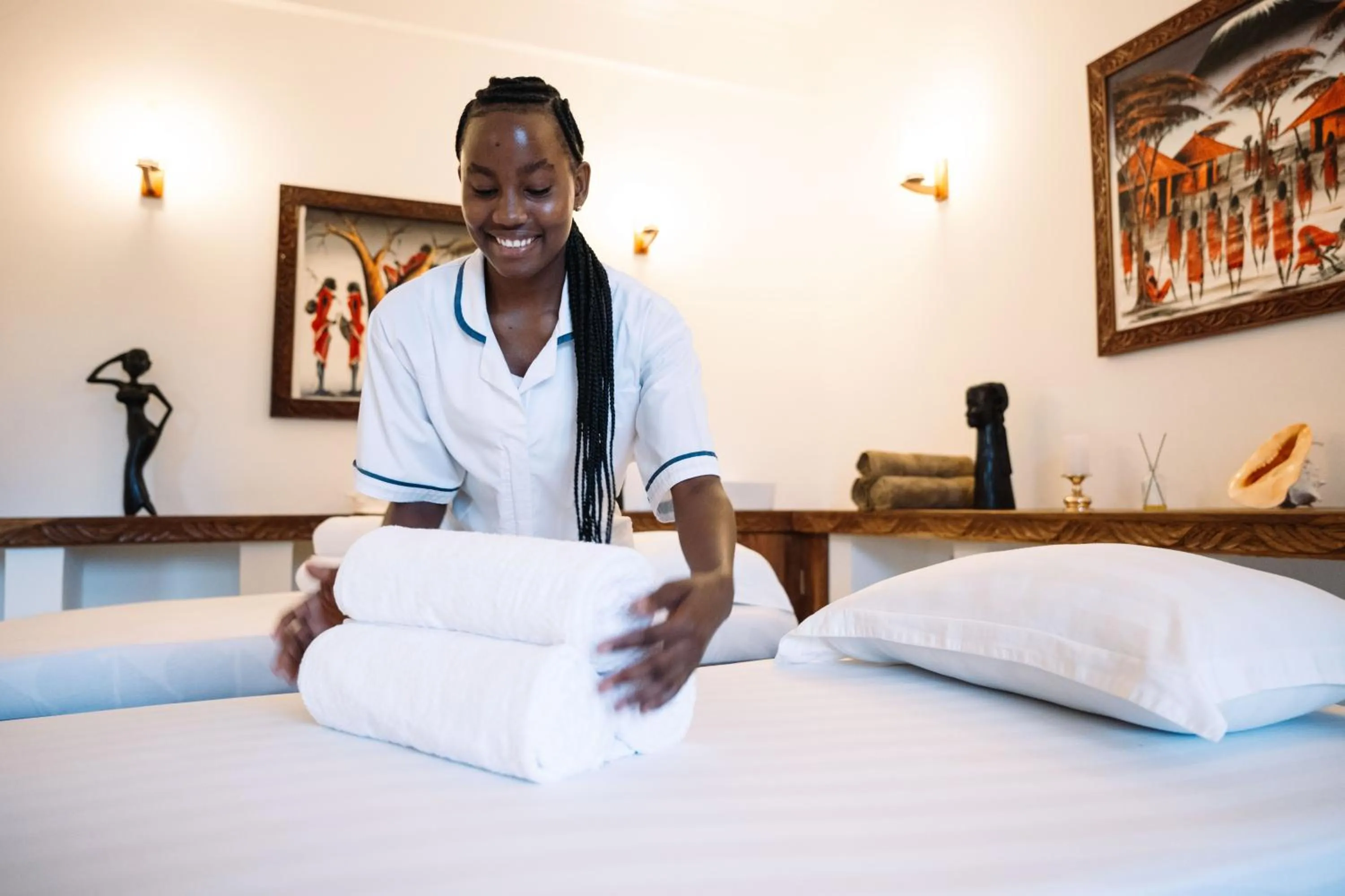 Spa and wellness centre/facilities, Bed in Karibu Beach Resort