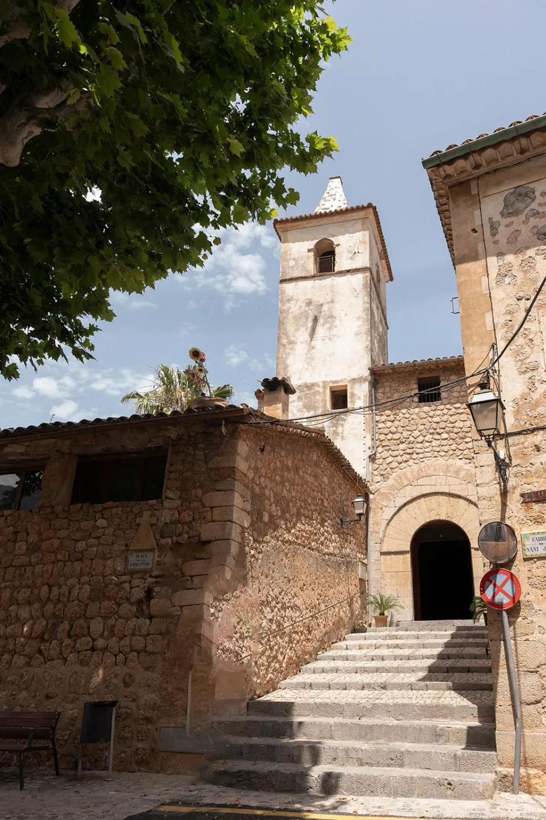 Neighbourhood in Petit Biniaraix