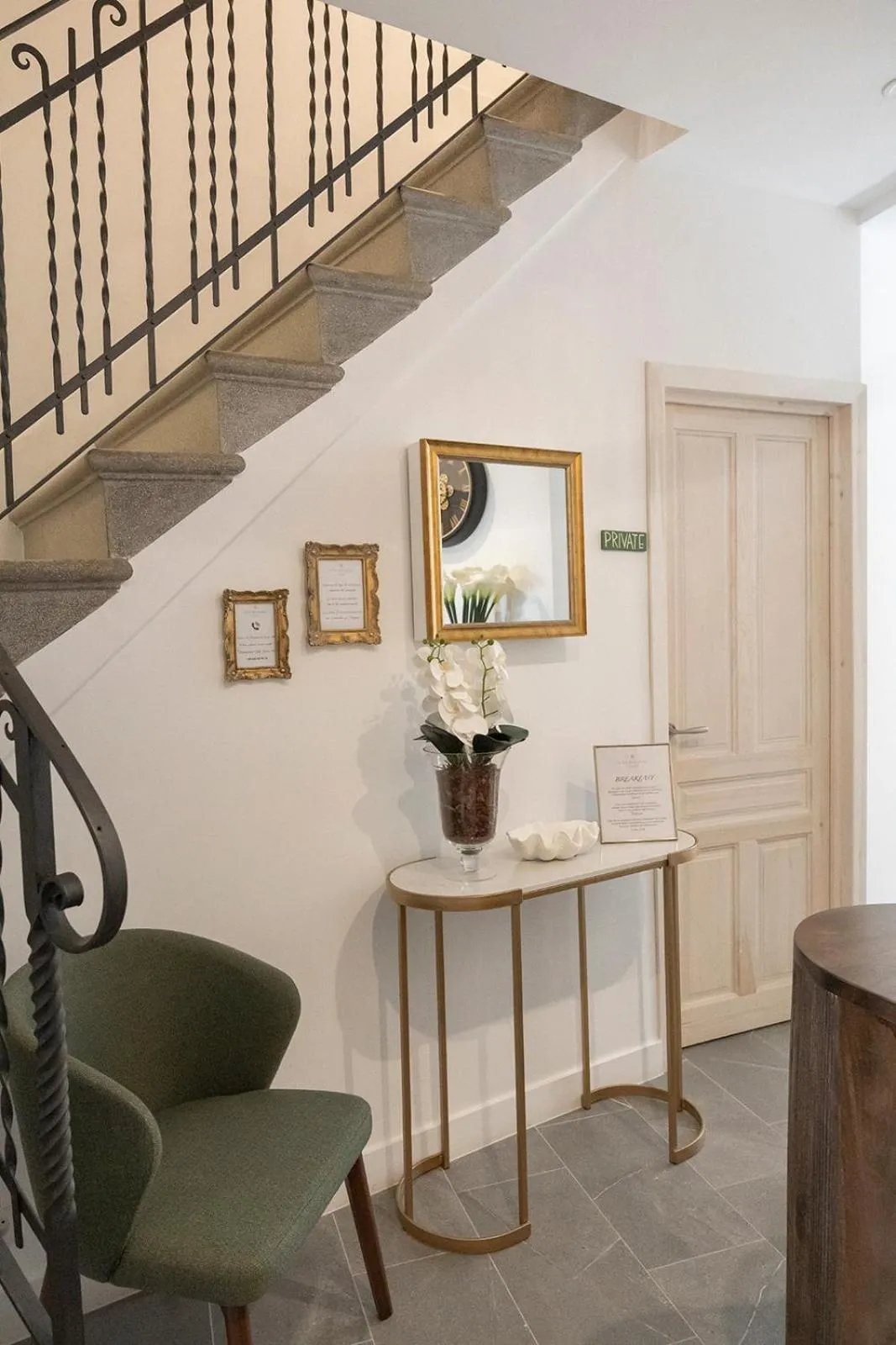 Lobby or reception in Petit Biniaraix