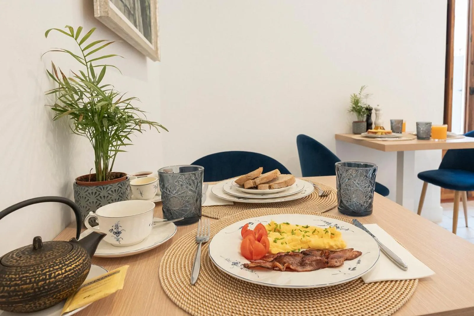 Breakfast in Petit Biniaraix