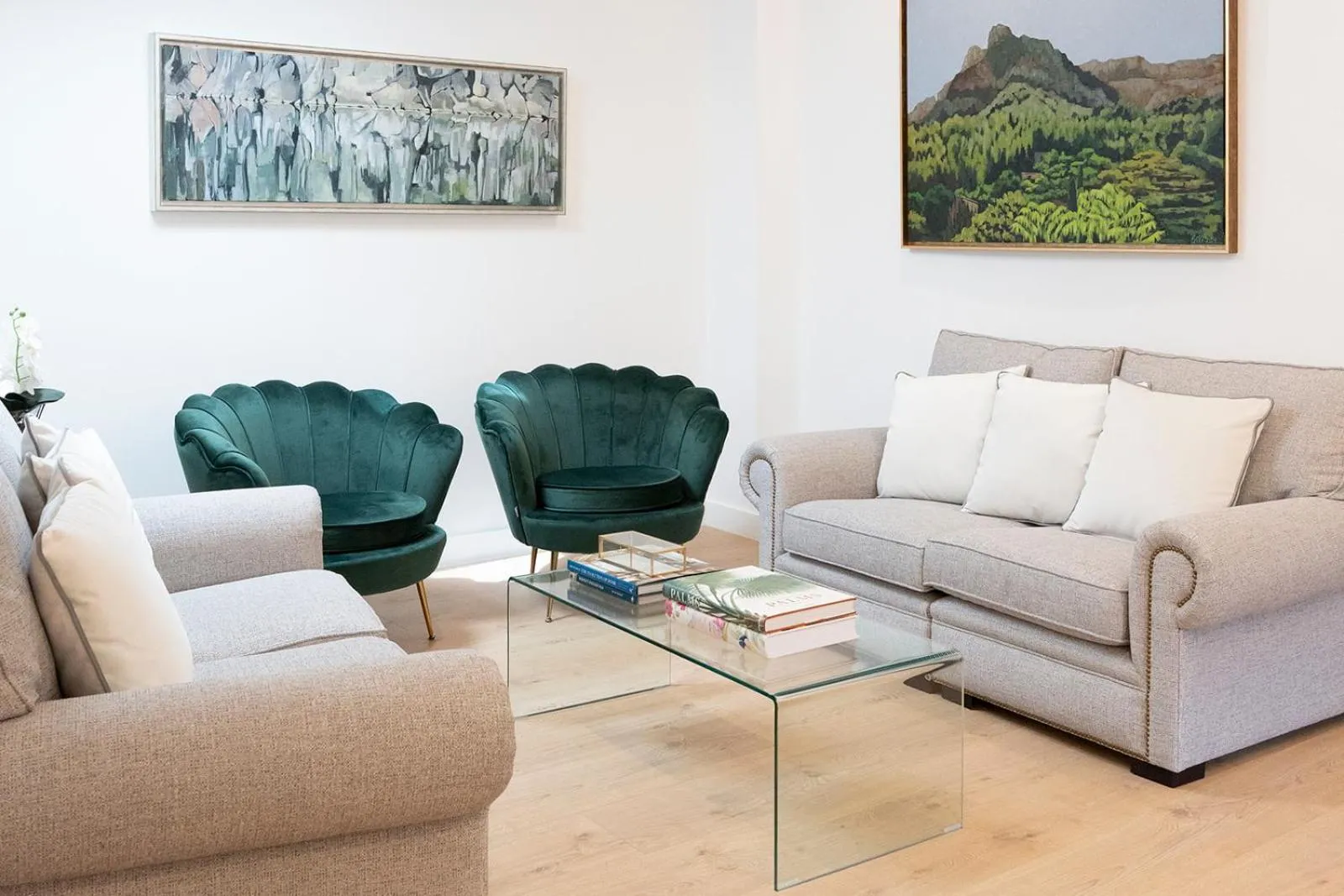 Seating area in Petit Biniaraix