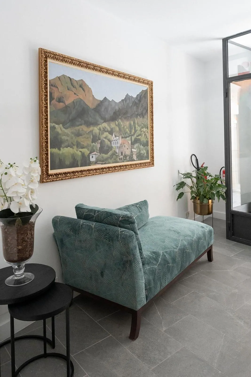 Lobby or reception in Petit Biniaraix