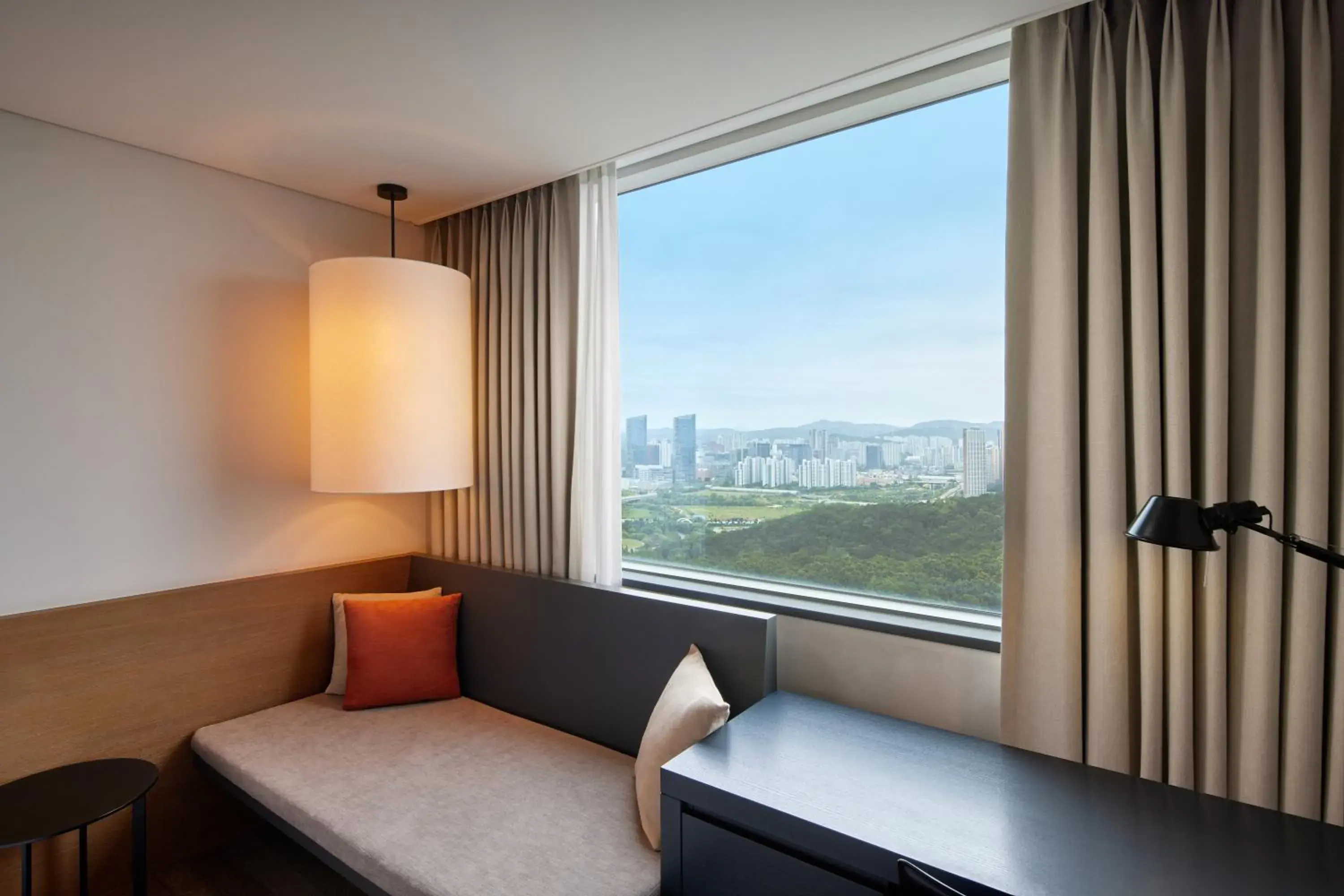 Standard Double Room with Park View in Shilla Stay Dongtan - Samsung Digital City Standard Double Room with Park View in Shilla Stay Dongtan - Samsung Digital City