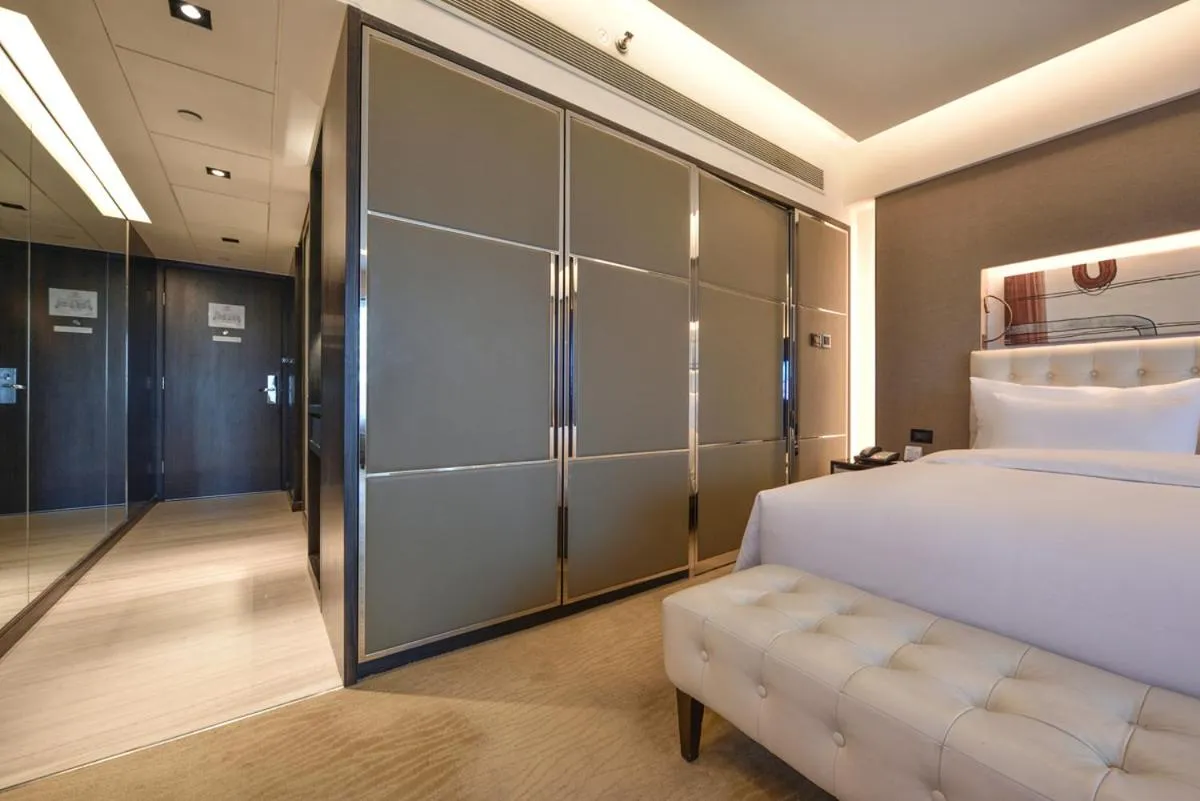 Bed in Furama Hotel Dalian