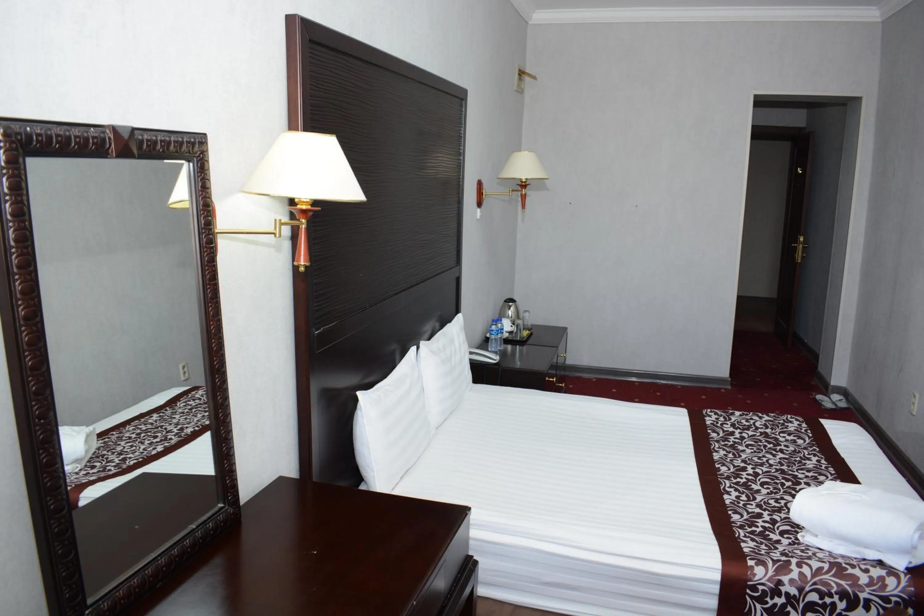 Bed in White House Hotel