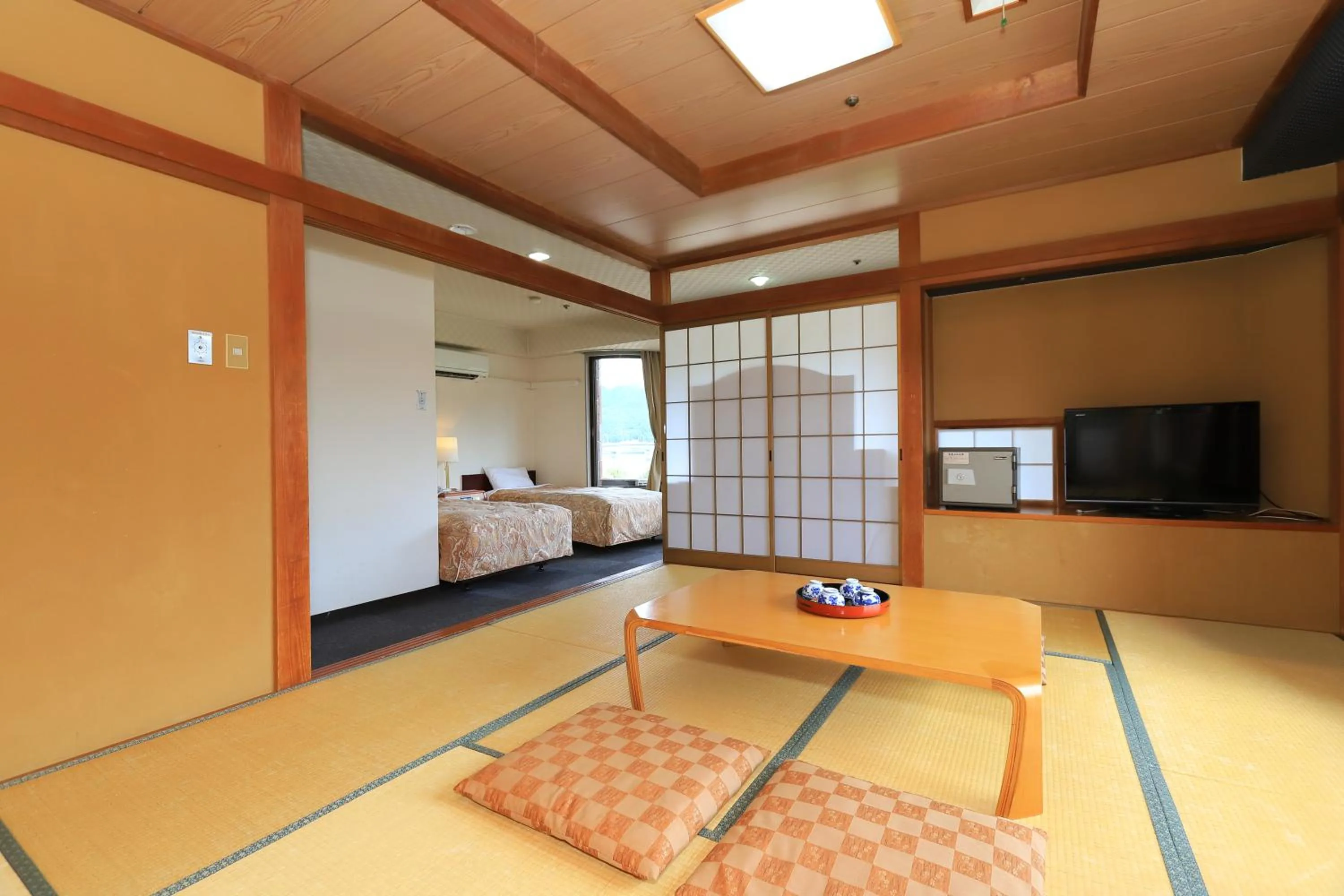 Photo of the whole room in Shiki-no-Yado Fujisan