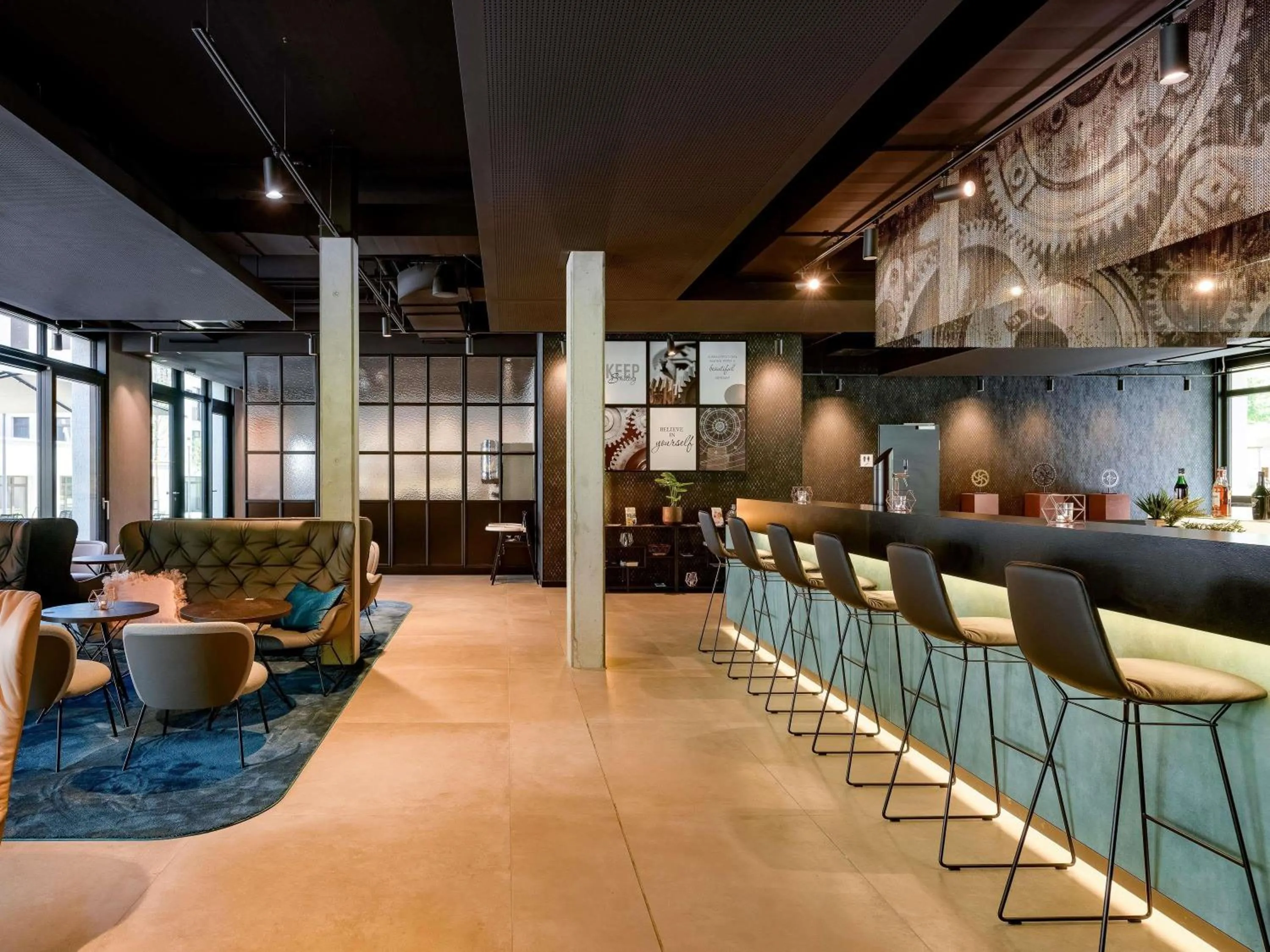 Lounge or bar in ibis Styles Friedrichshafen