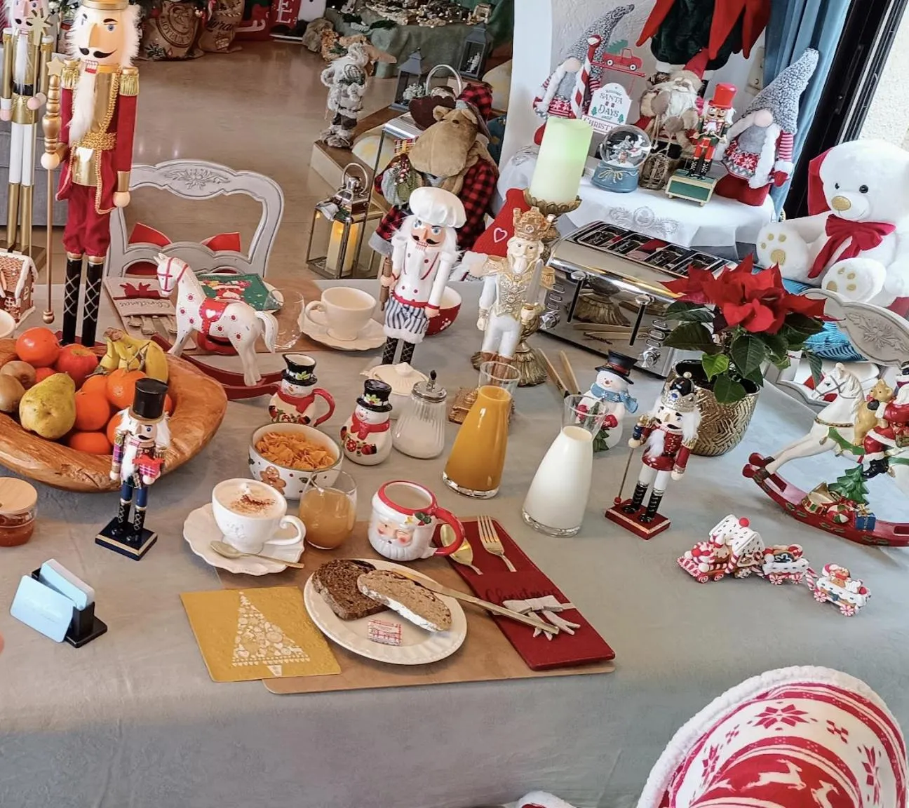 Food and drinks in Loup Castel Boutique Hotel B&B