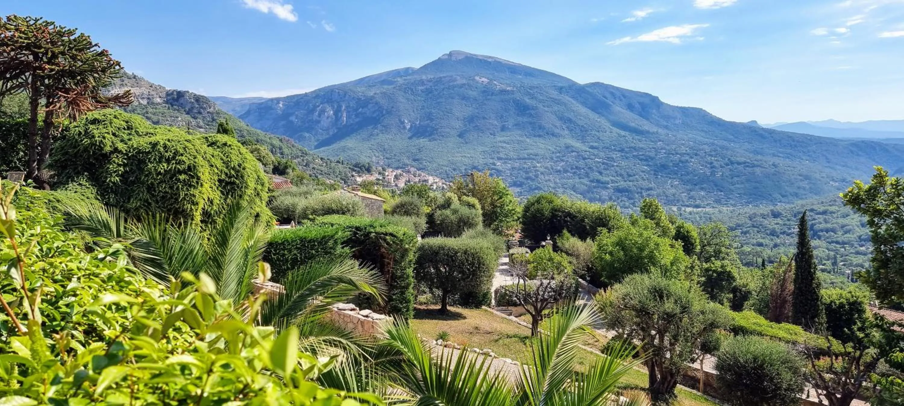 Nearby landmark in Loup Castel Boutique Hotel B&B