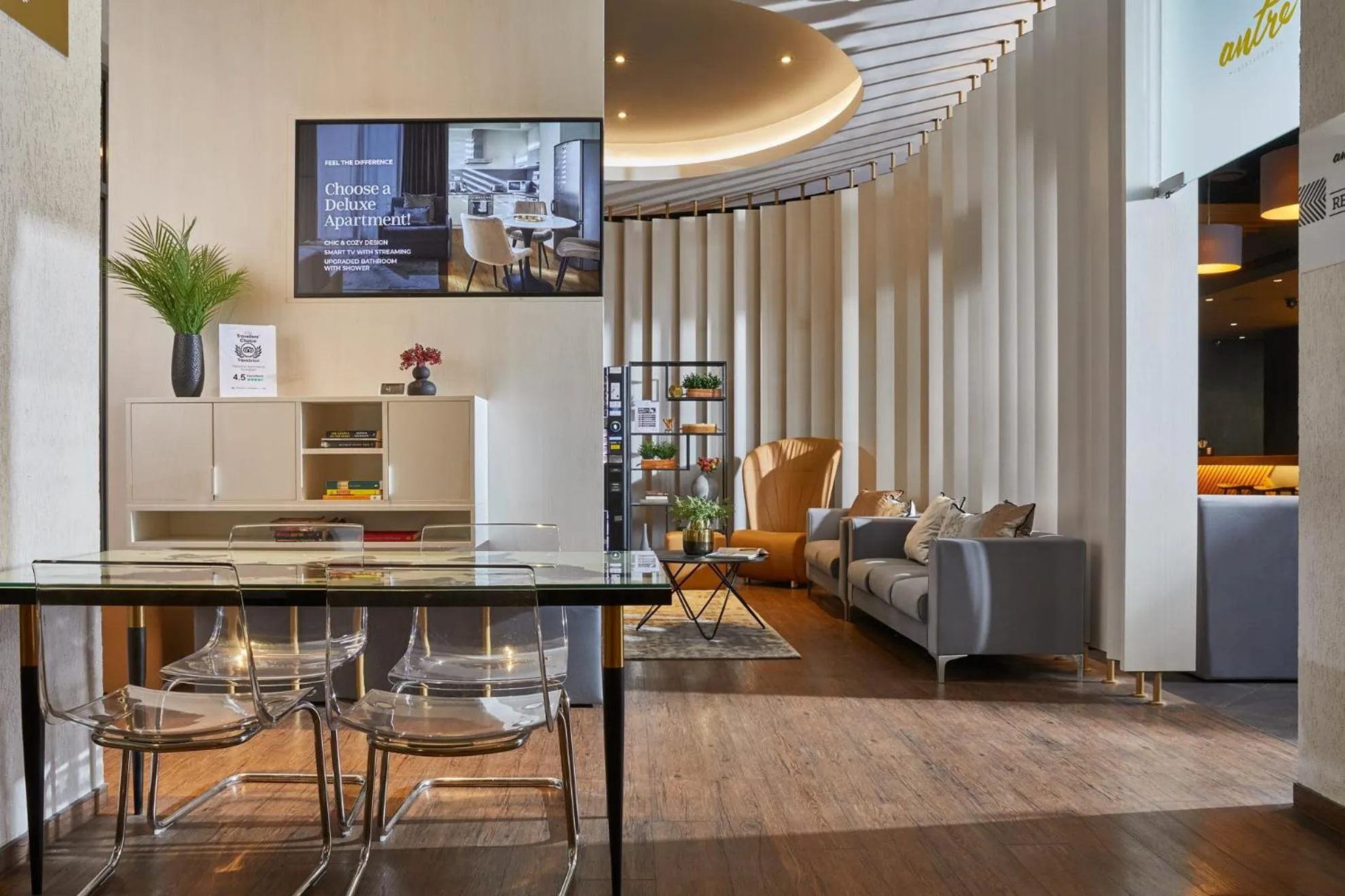 Lobby or reception in 7Seasons Apartments Budapest