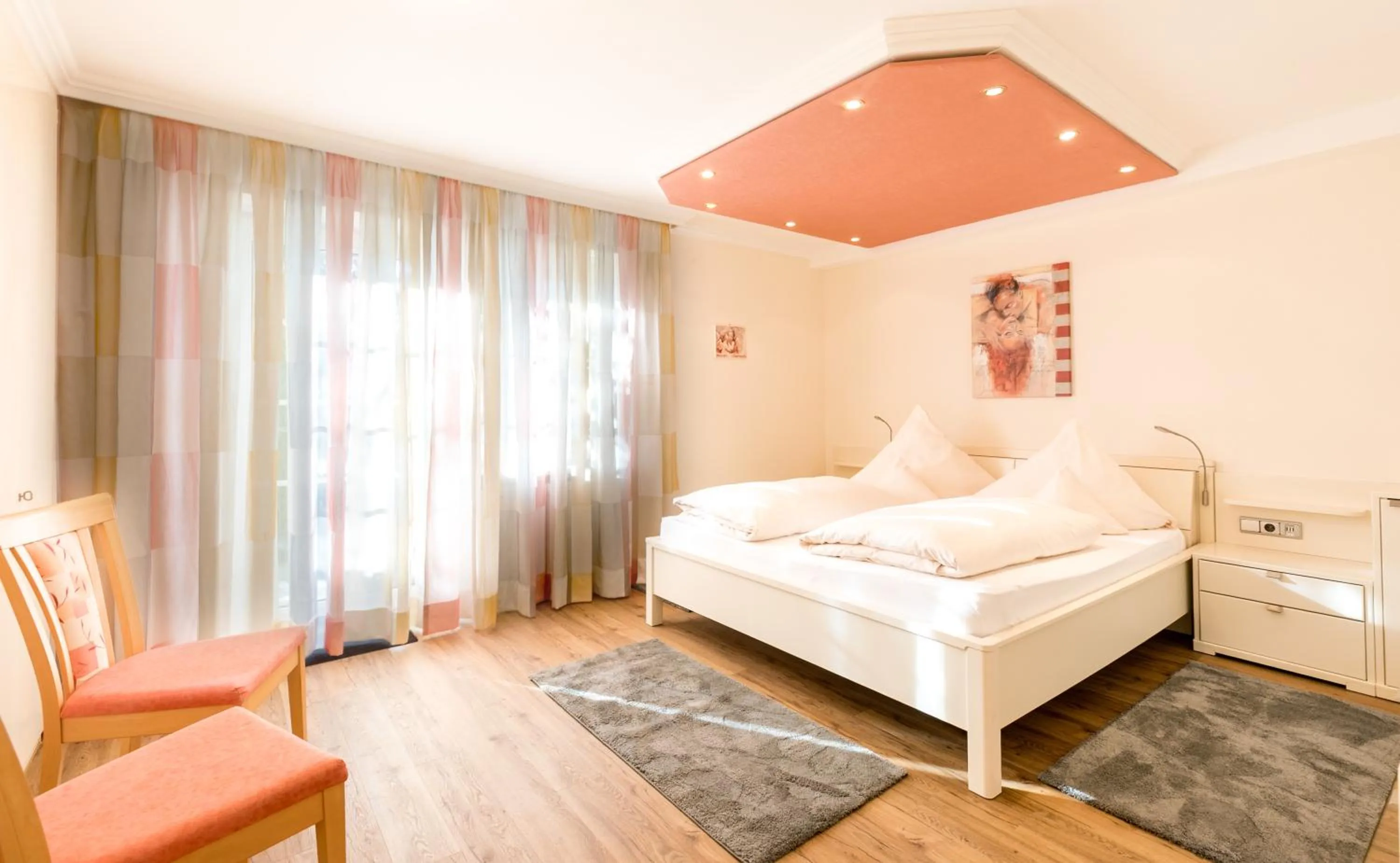 Bedroom, Bed in Hotel Sonnenhang