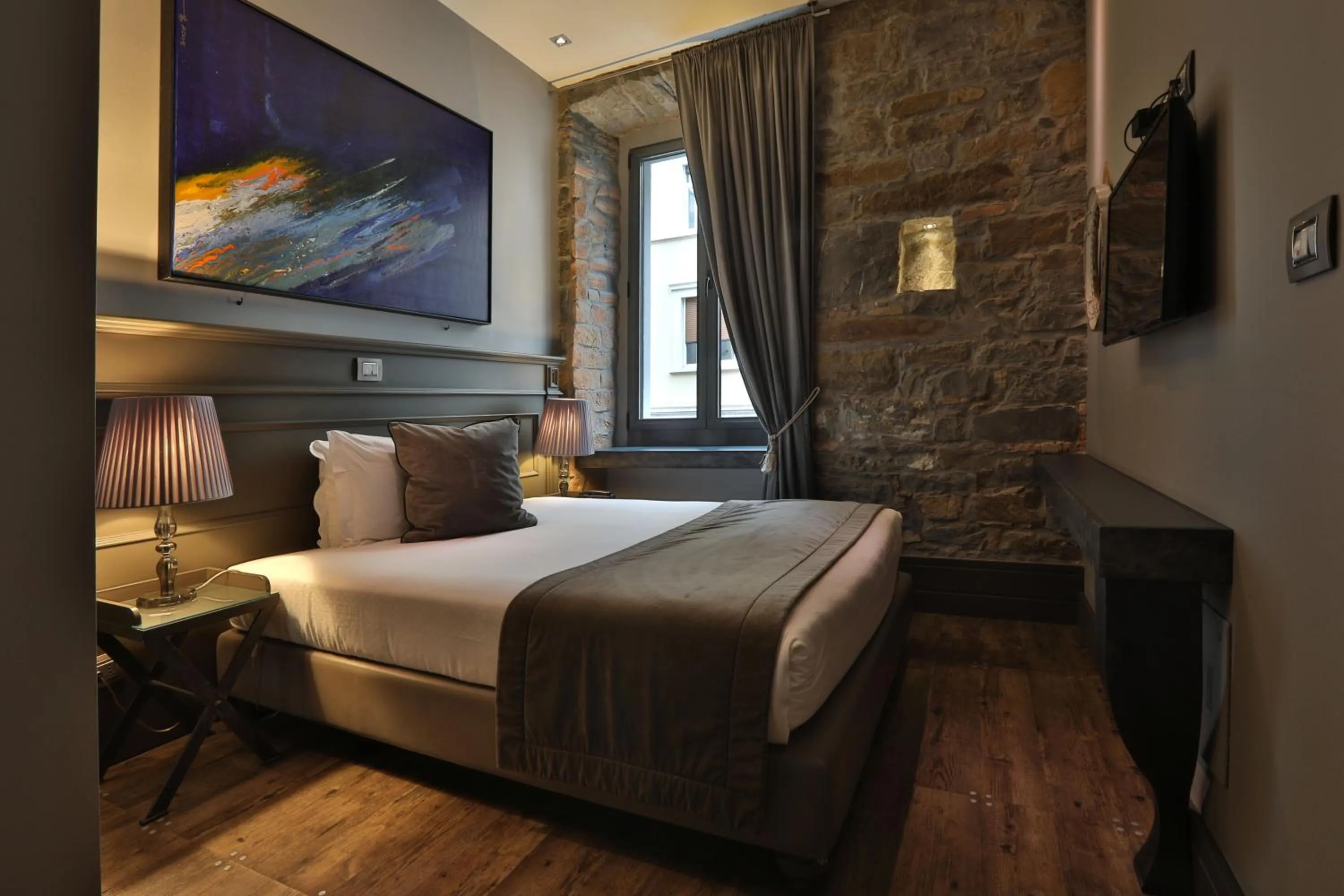 Photo of the whole room, Bed in Forvm boutique Hotel